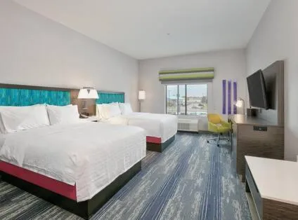 Bed in Hampton Inn & Suites Dalhart