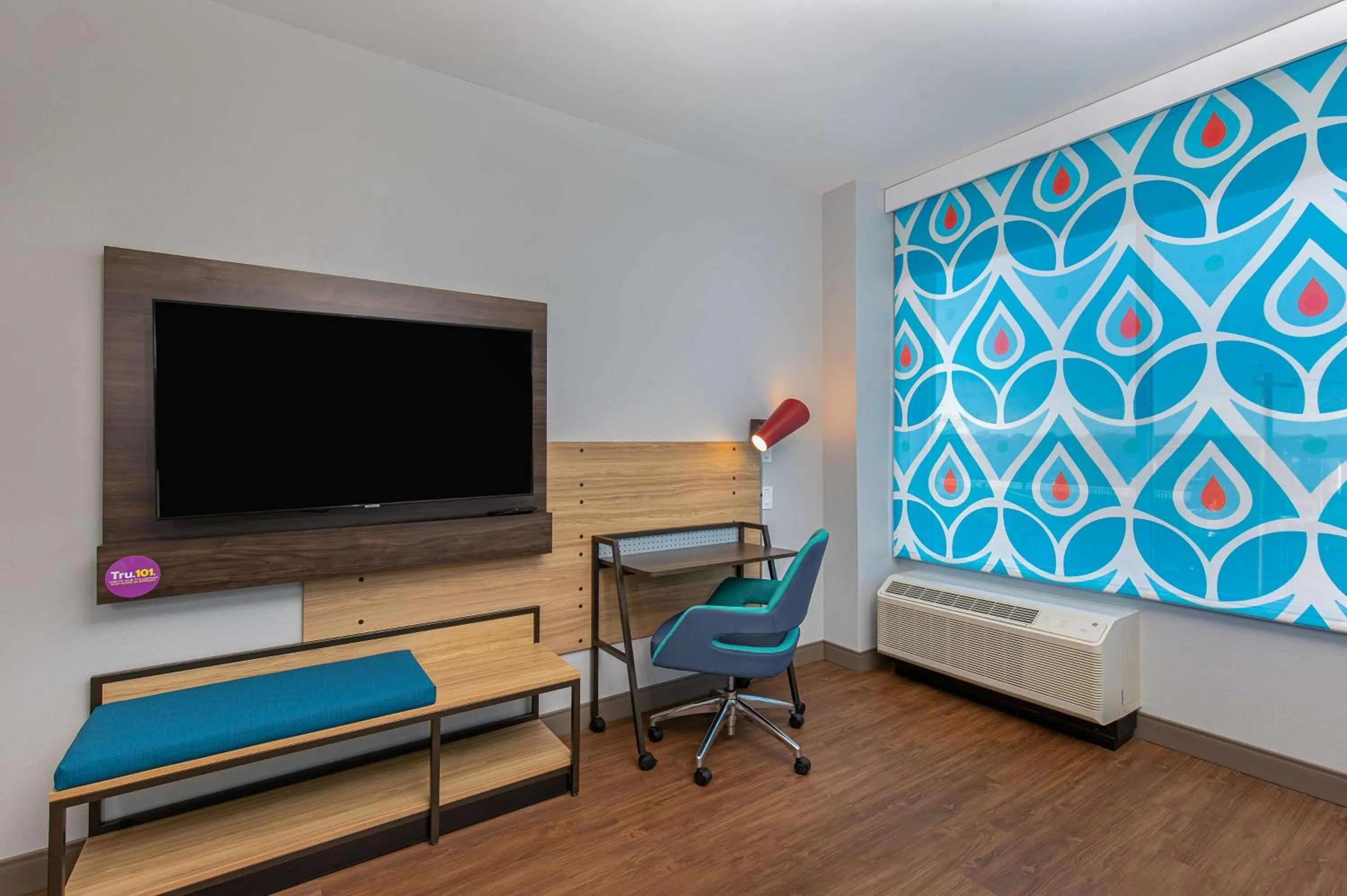 Bedroom in Tru By Hilton Lexington University Medical Center, Ky