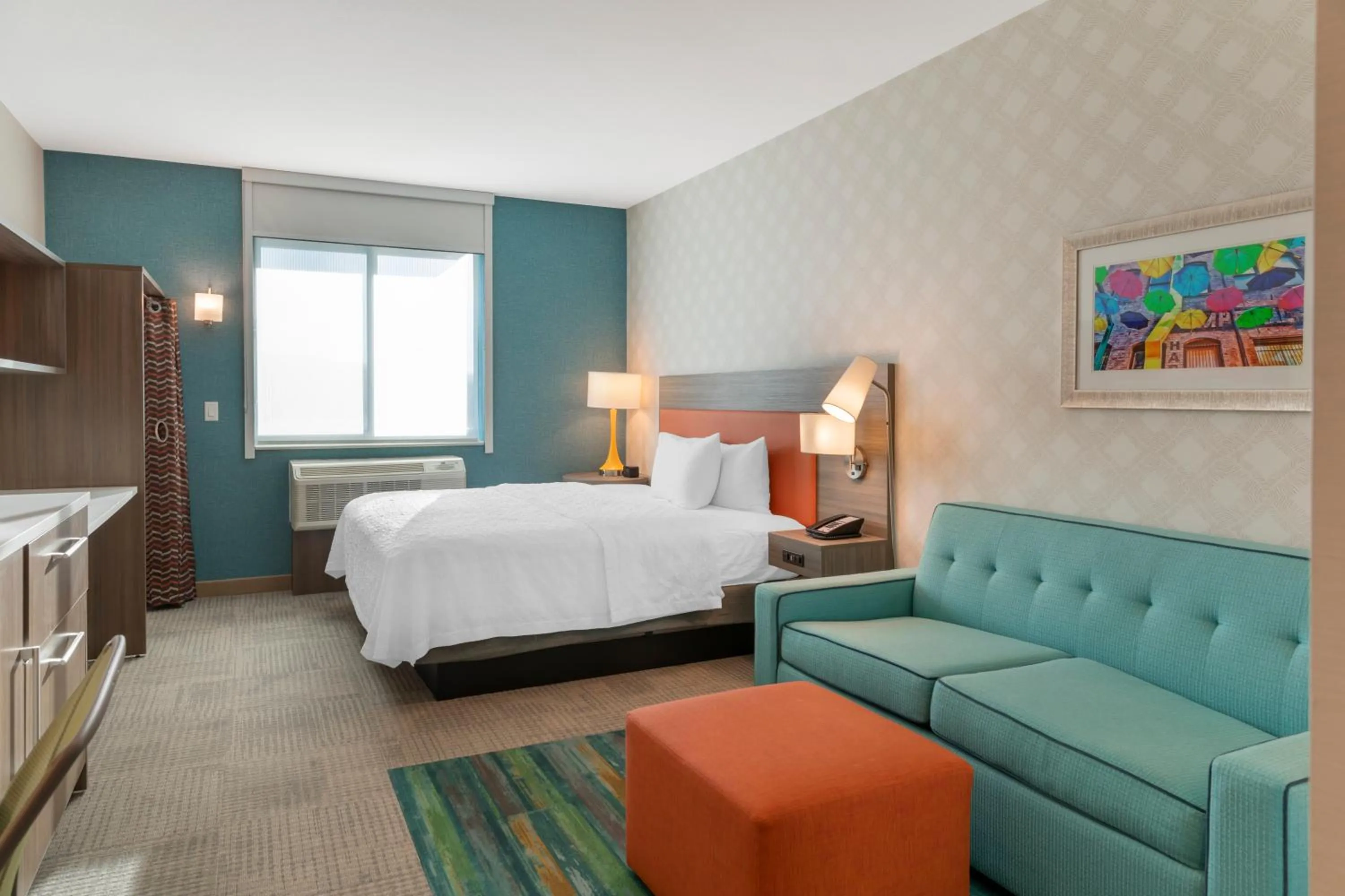 Bed in Home2 Suites By Hilton Redlands