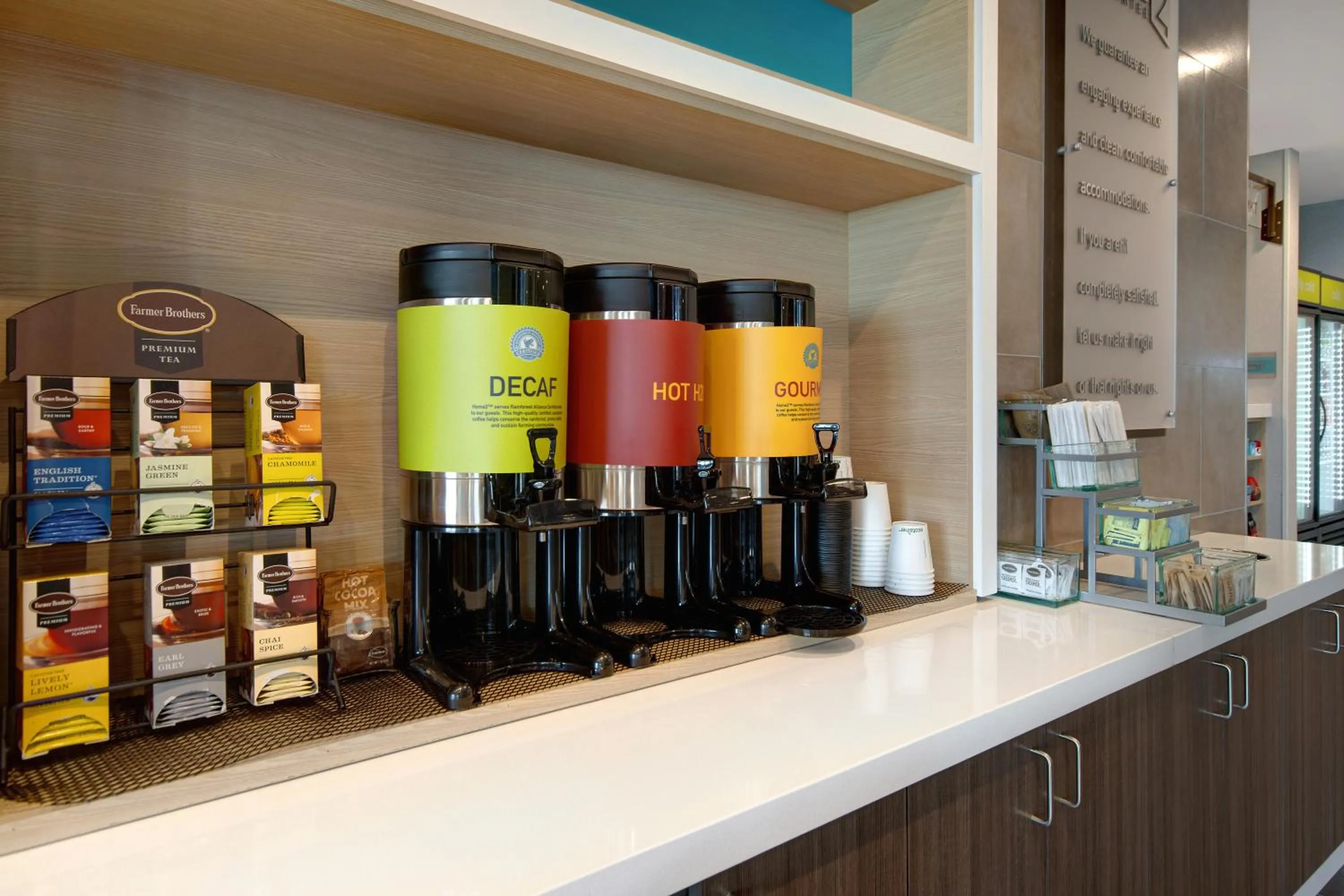 Coffee/tea facilities in Home2 Suites By Hilton Garden Grove