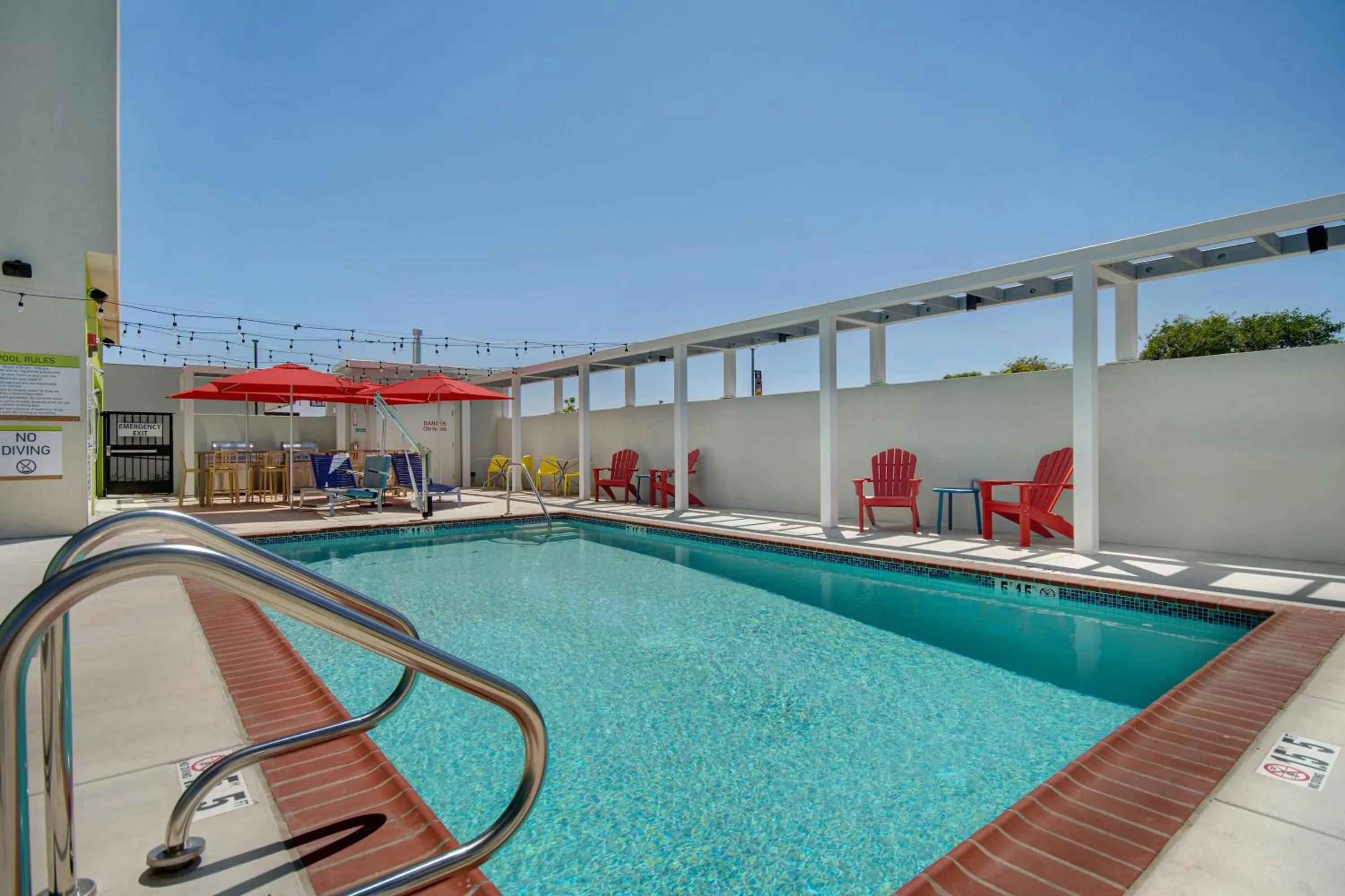 Day in Home2 Suites By Hilton Garden Grove