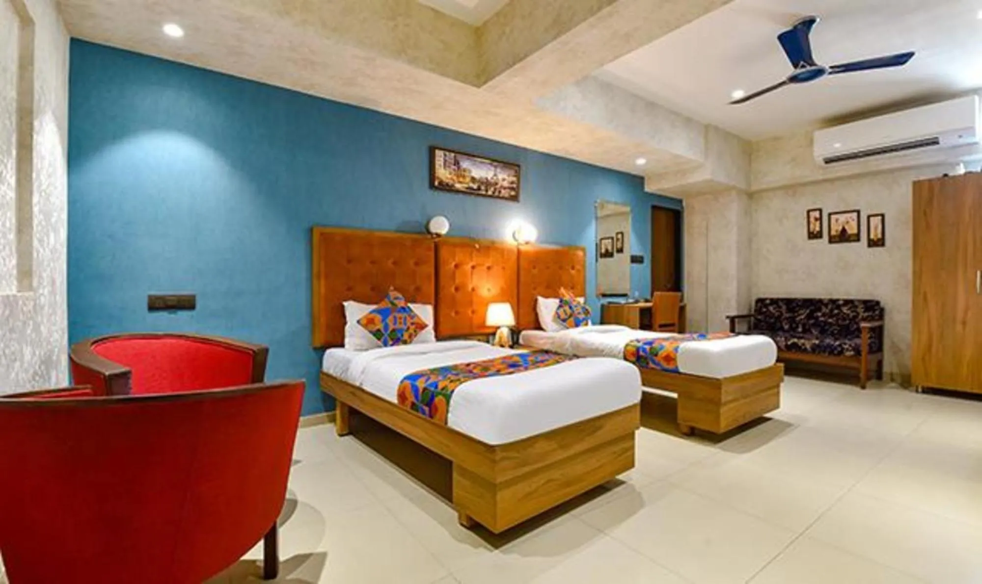 Bed in Oriva Siddharth Corporate - Vavol, Gandhinagar