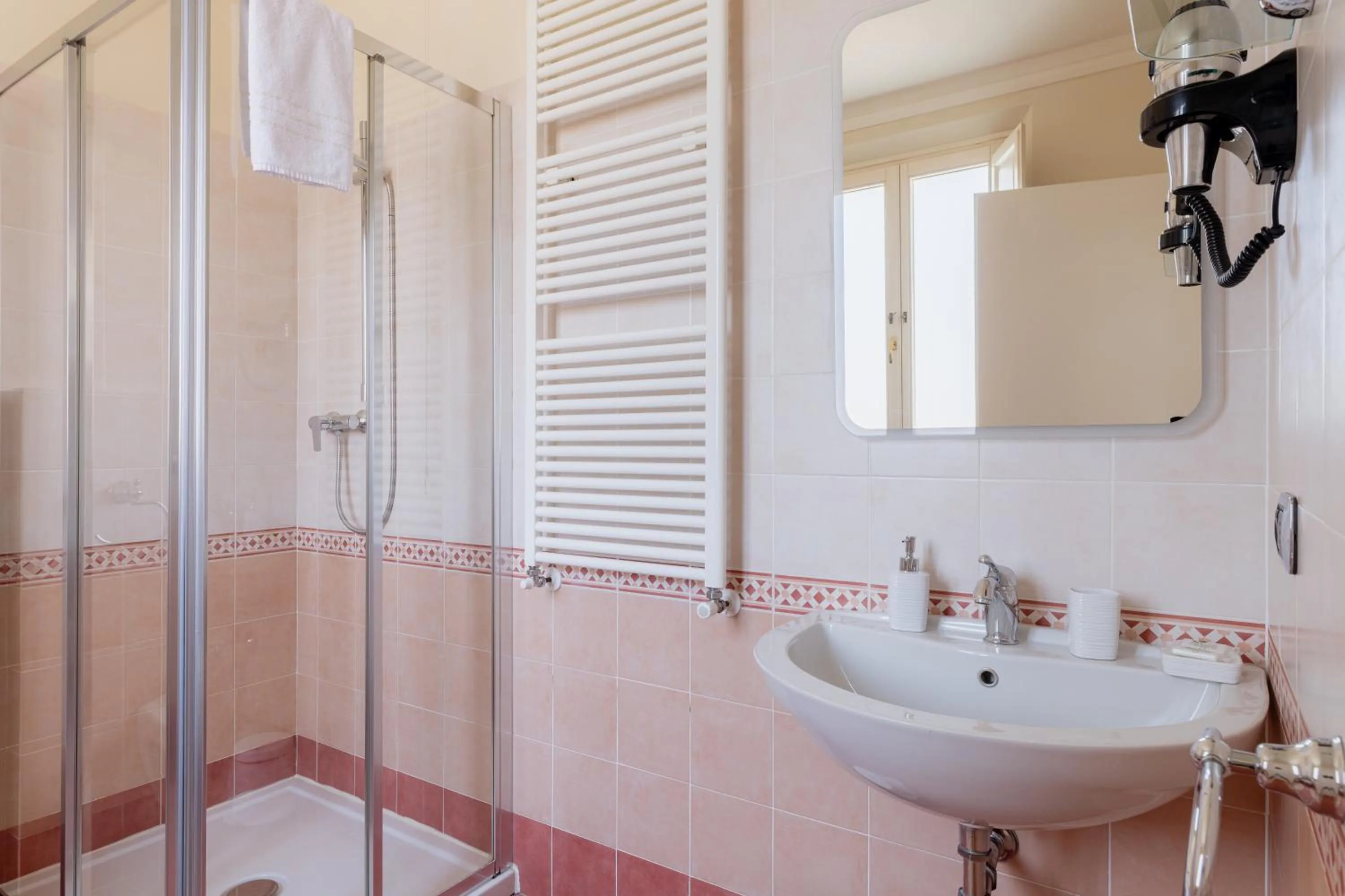 Bathroom in Villa Romantica Wellness & SPA