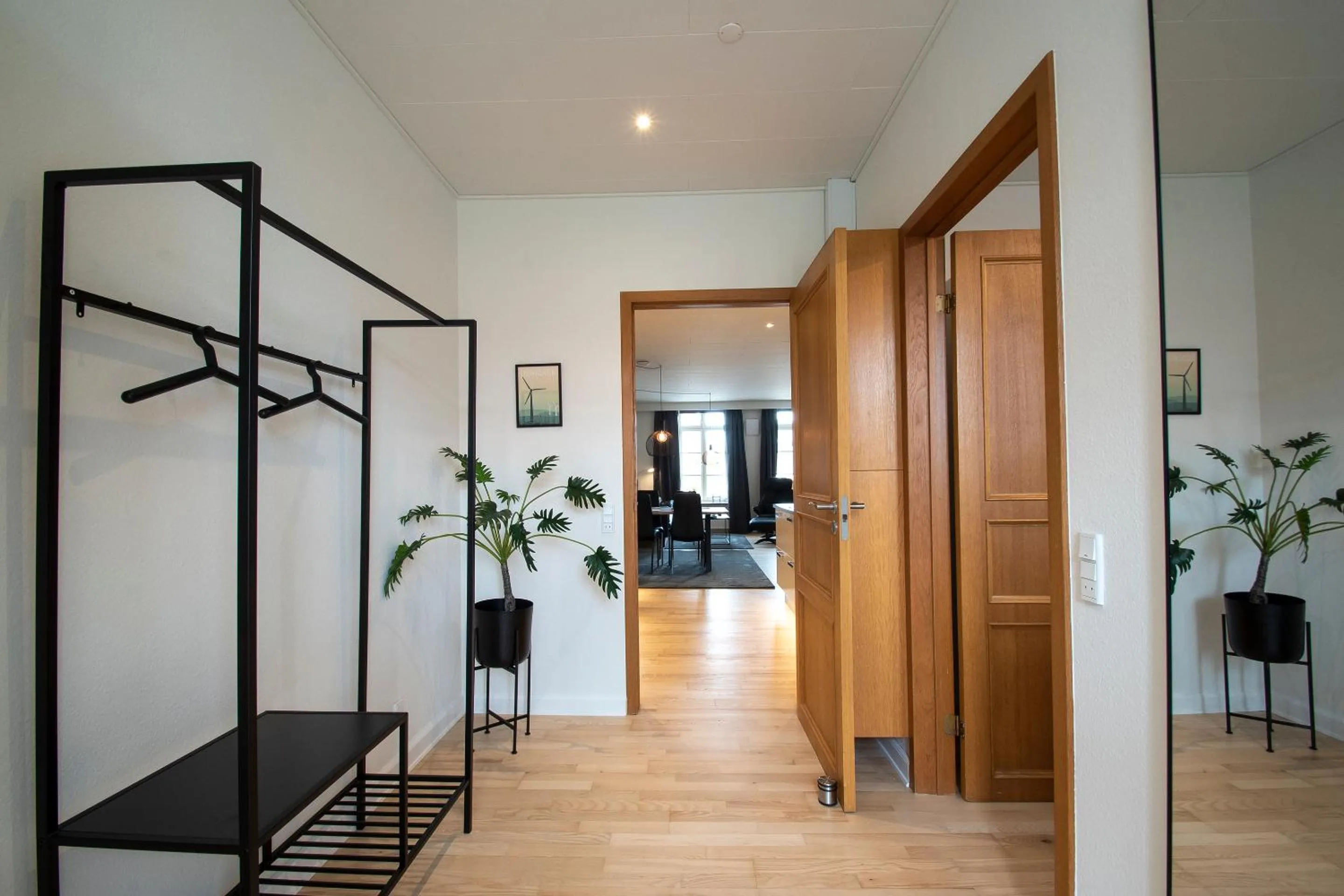 Facade/entrance in Central City Apartment