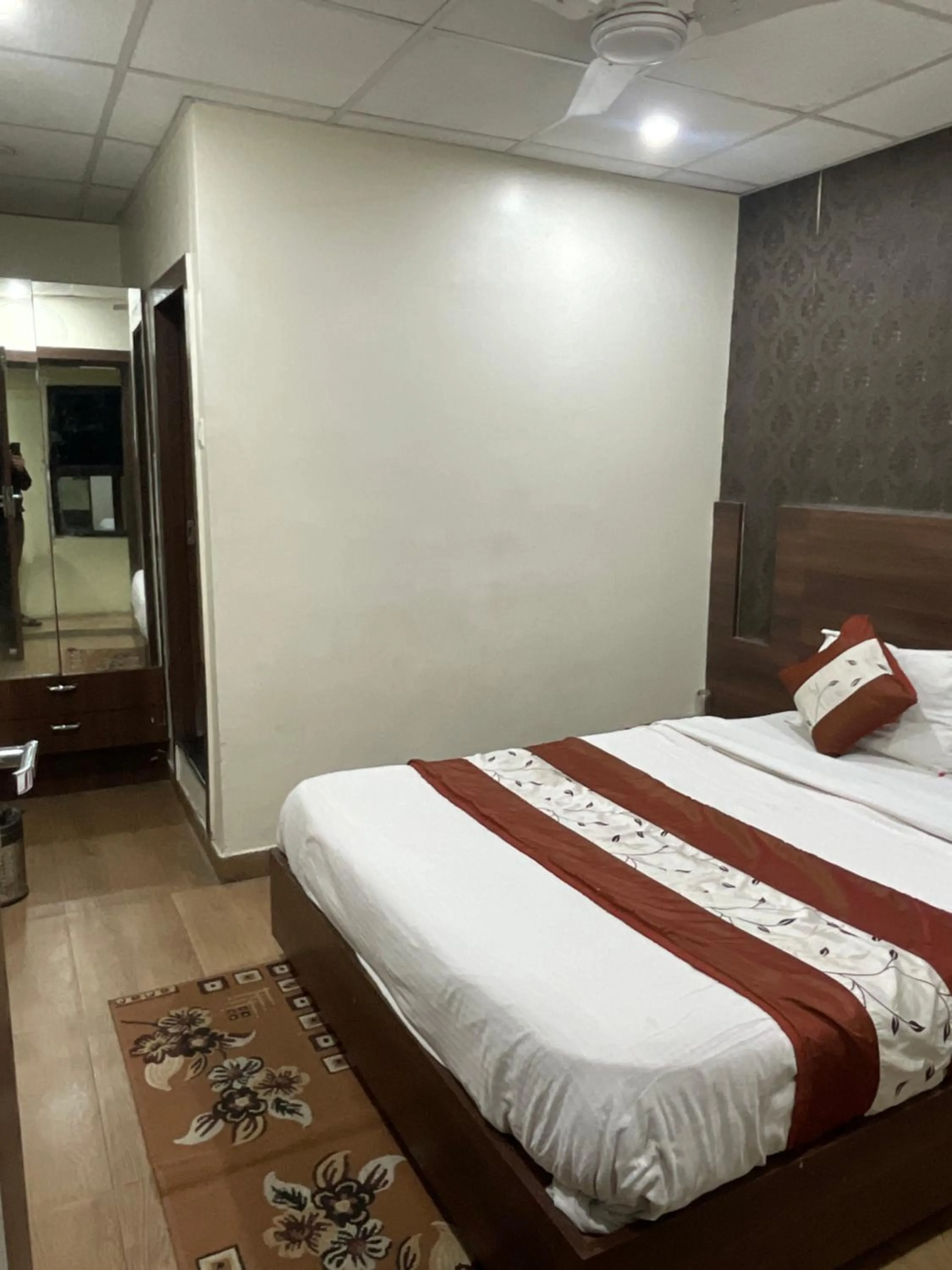 Bed in Hotel hari palace