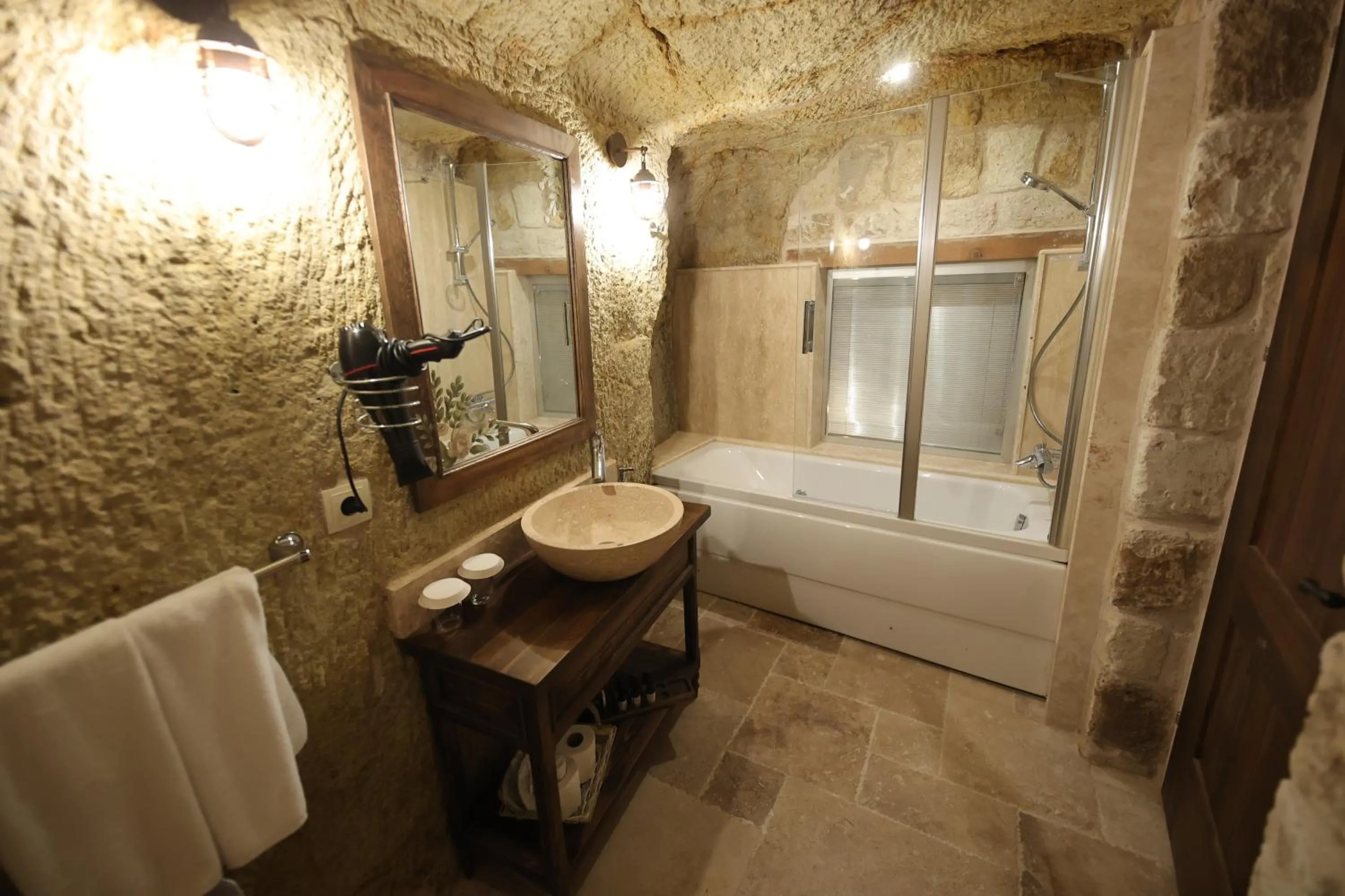 Bathroom in Ürgüp Cave Suites