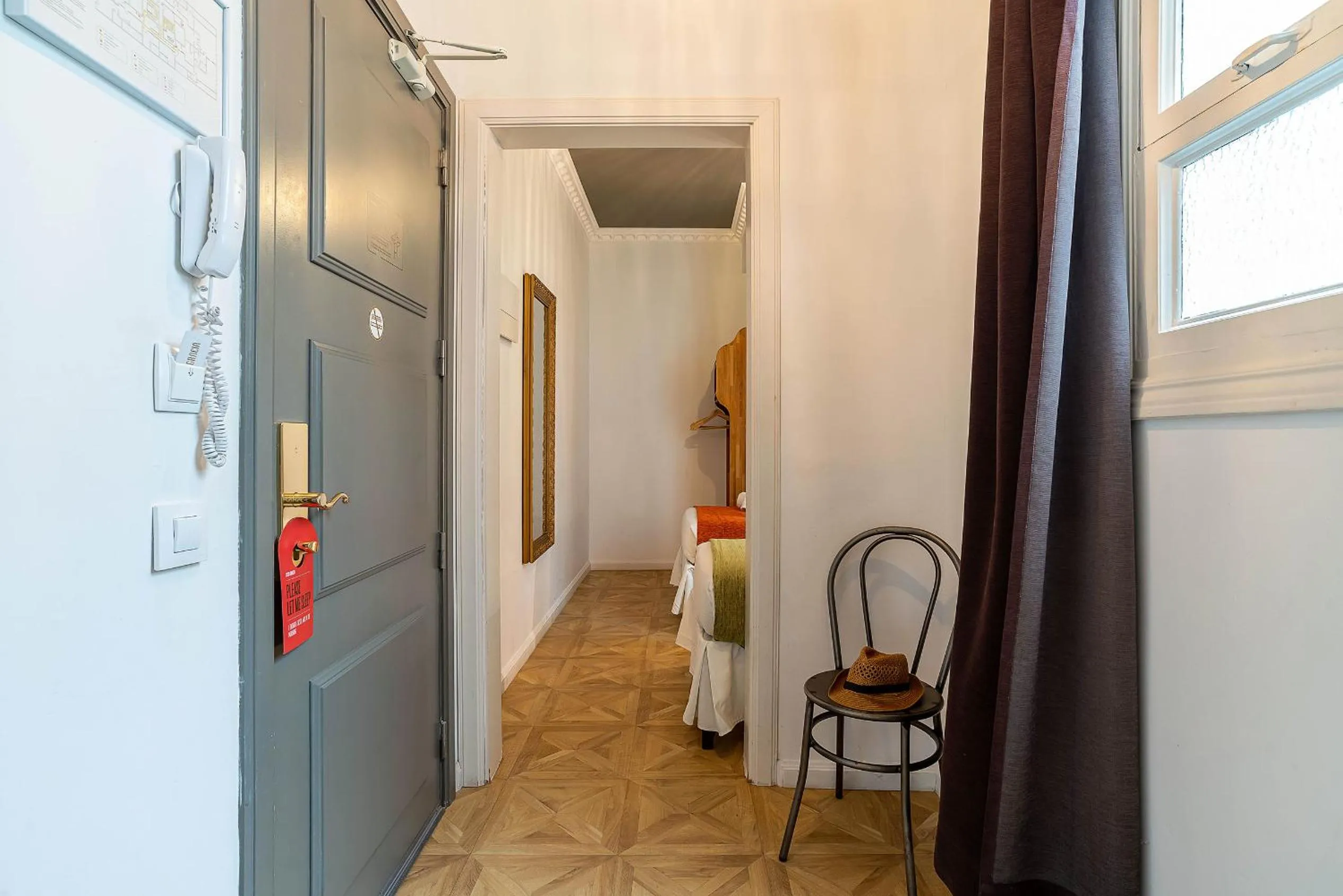 wardrobe in Casa Gracia Apartments