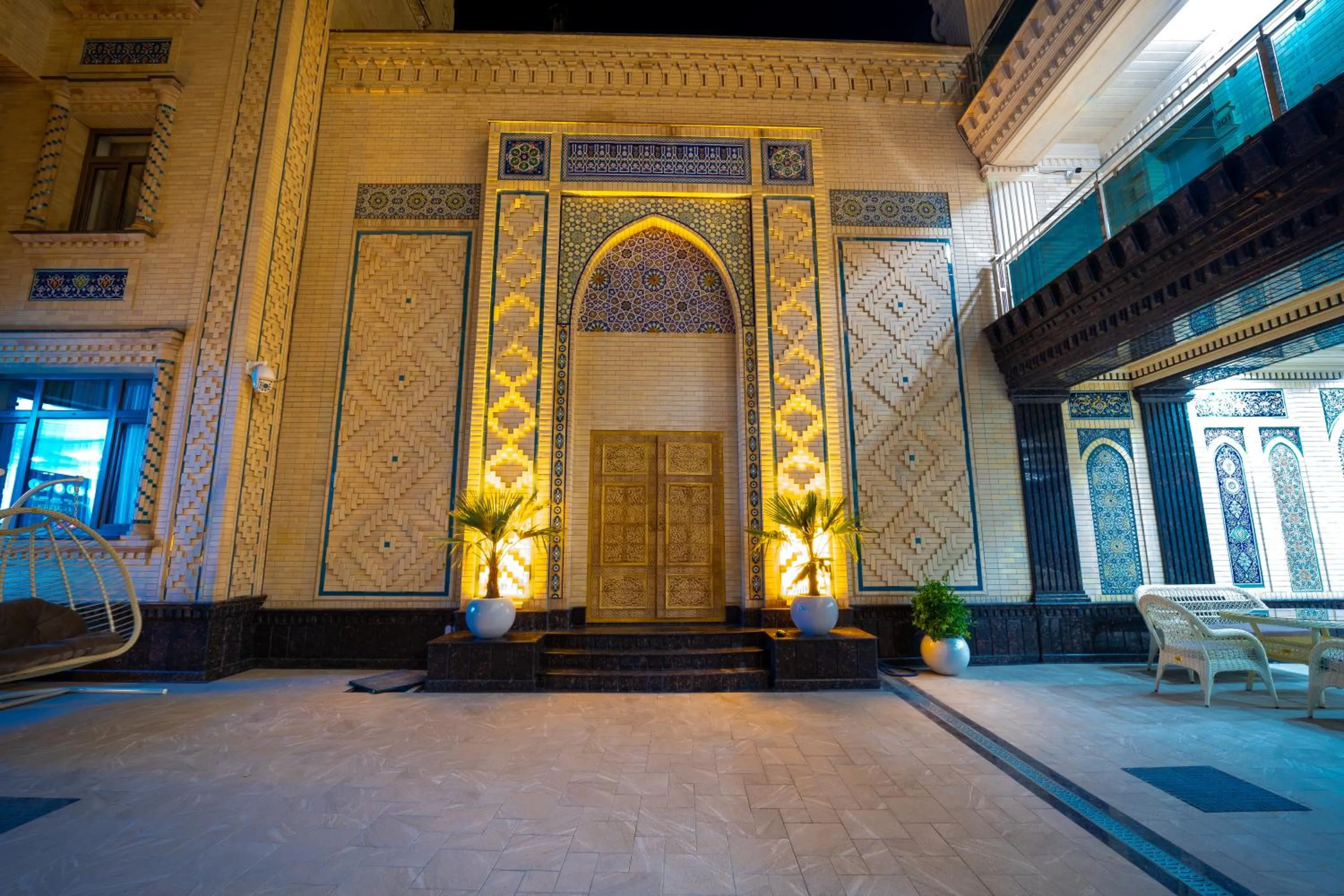 Property building in Shohjahon Palace Hotel & Spa