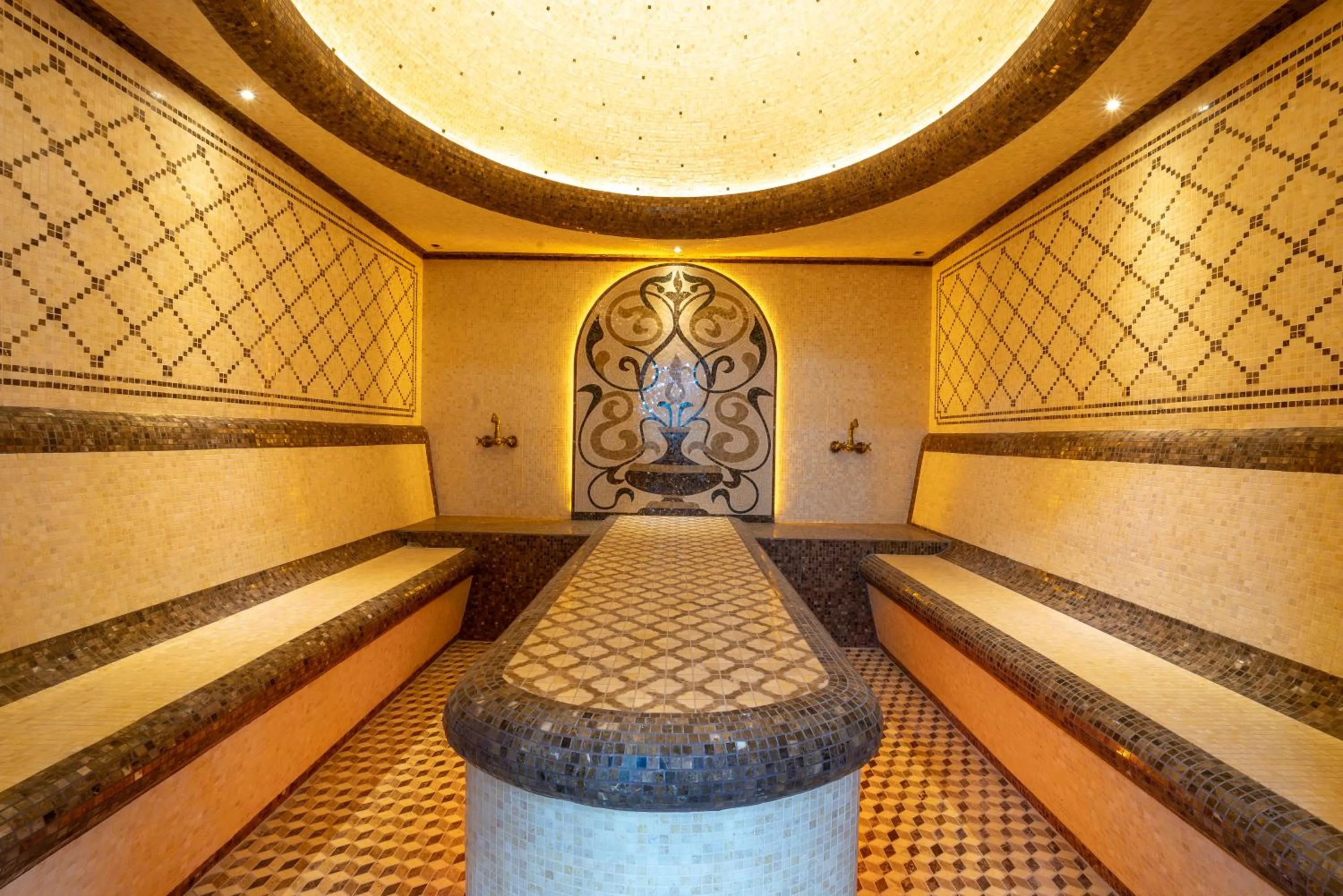 Sauna in Shohjahon Palace Hotel & Spa