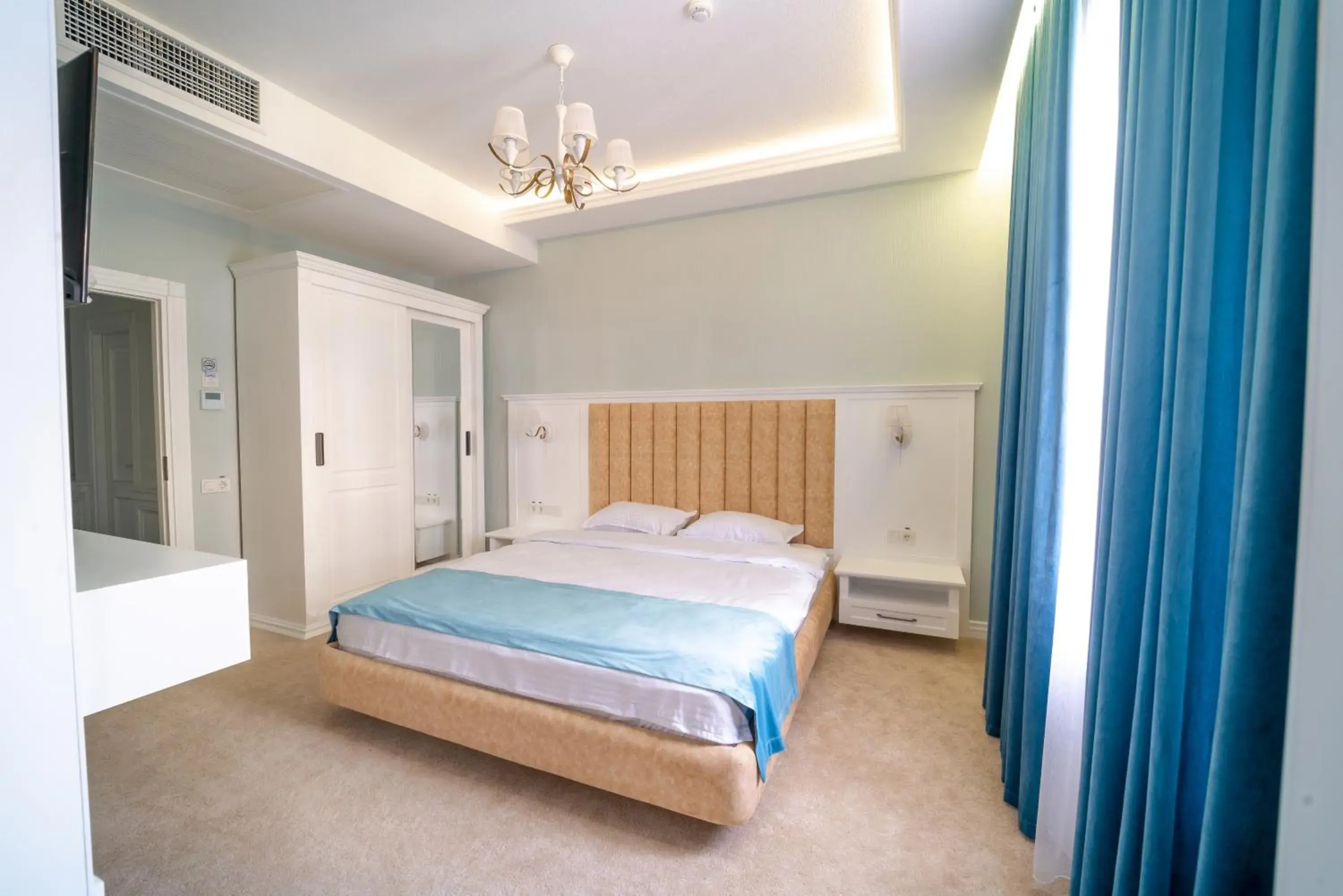 Double Room with Garden View in Shohjahon Palace Hotel & Spa Double Room with Garden View in Shohjahon Palace Hotel & Spa