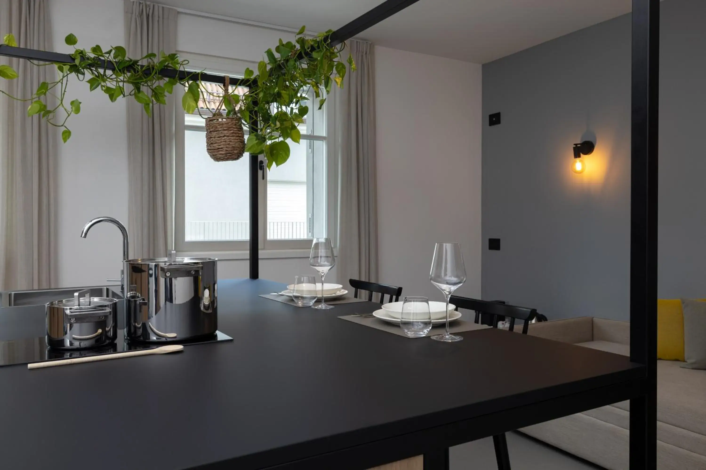 Open Space Superior with Kitchen - single occupancy in Residence - Palais Hörtenberg Open Space Superior with Kitchen - single occupancy in Residence - Palais Hörtenberg