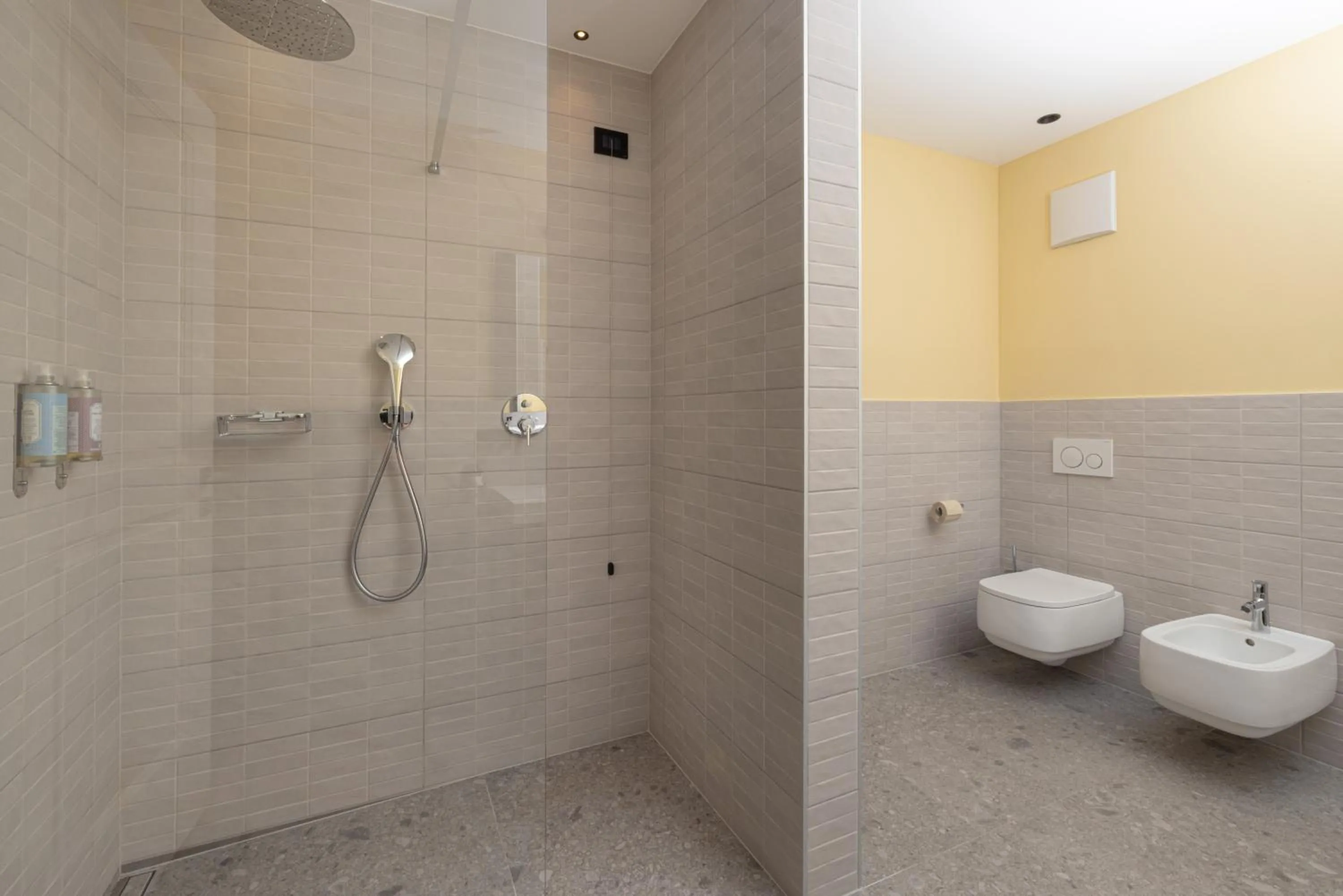 Shower in Residence - Palais Hörtenberg