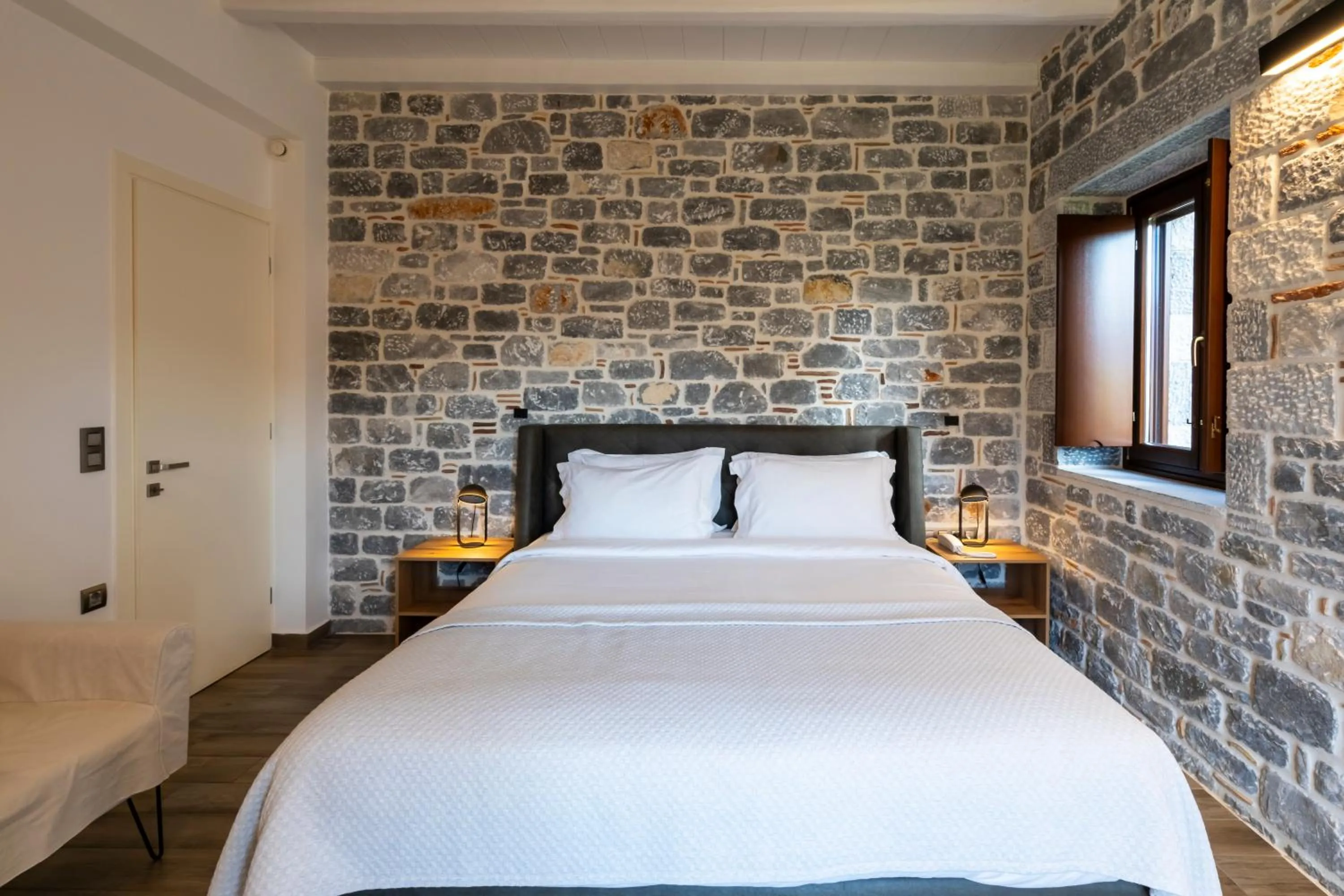 Bedroom, Bed in Manifest Boutique Hotel