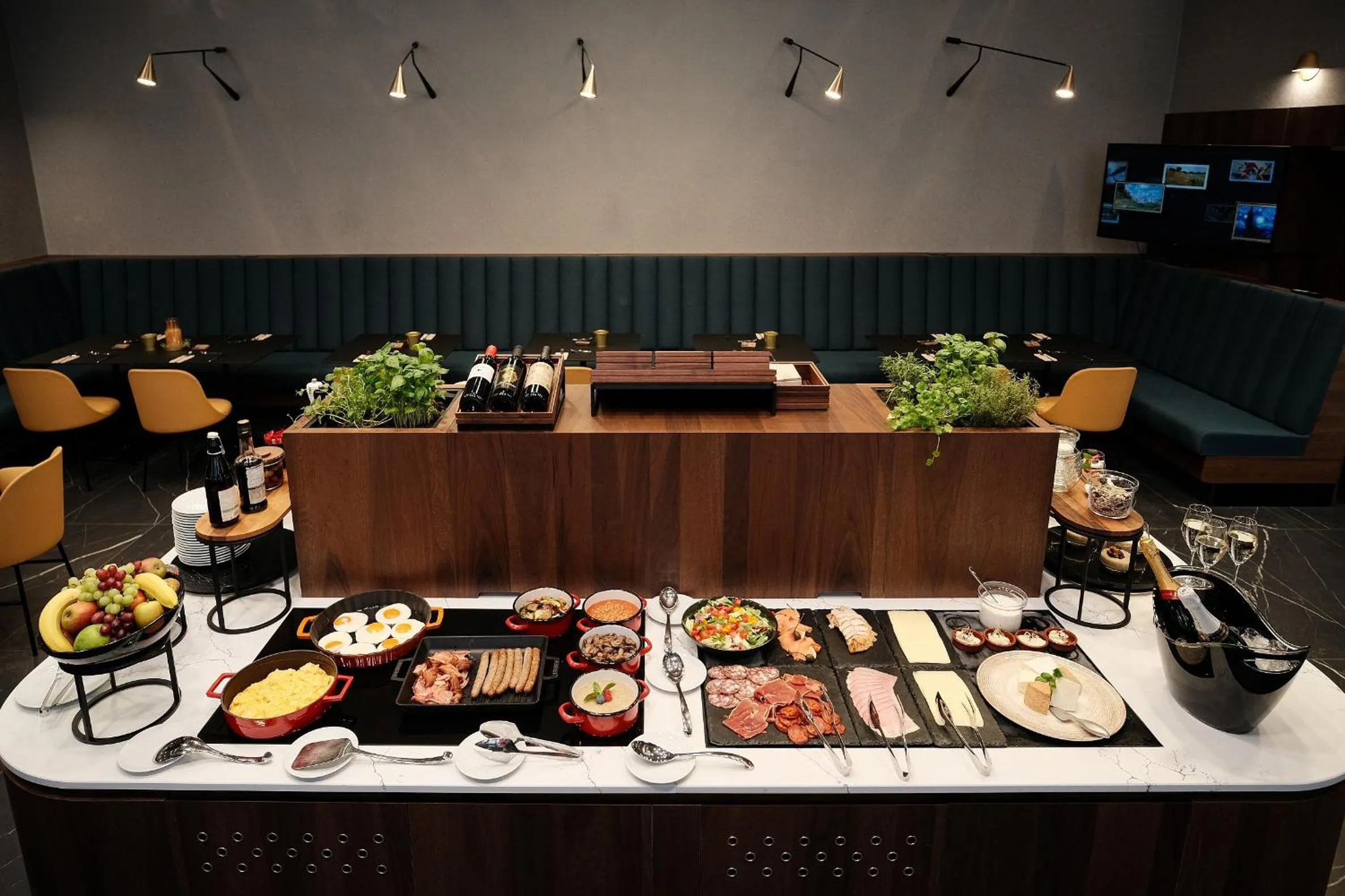 Breakfast in Palatinus Boutique Hotel