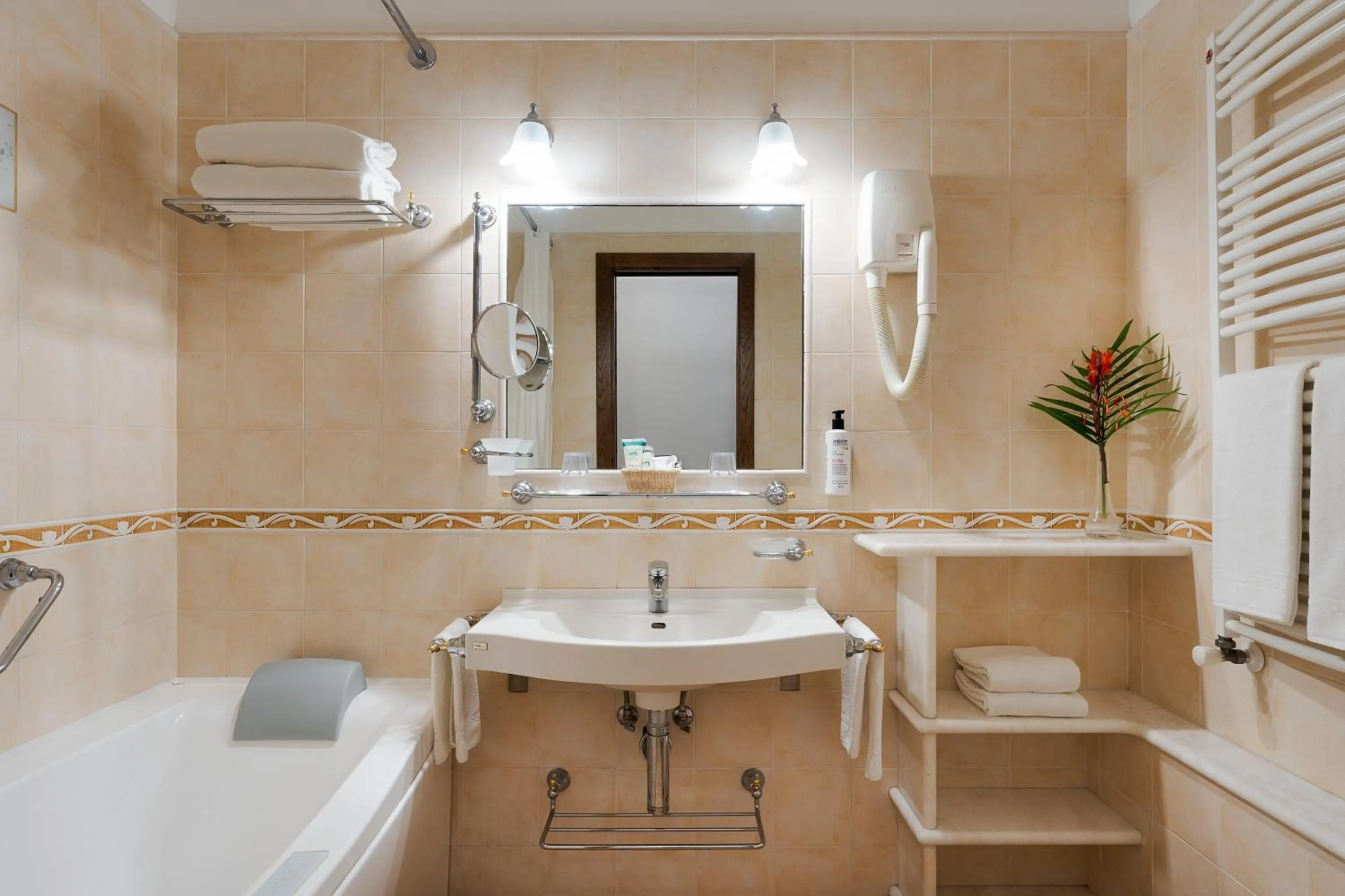 Bathroom in Hotel Villa Schuler