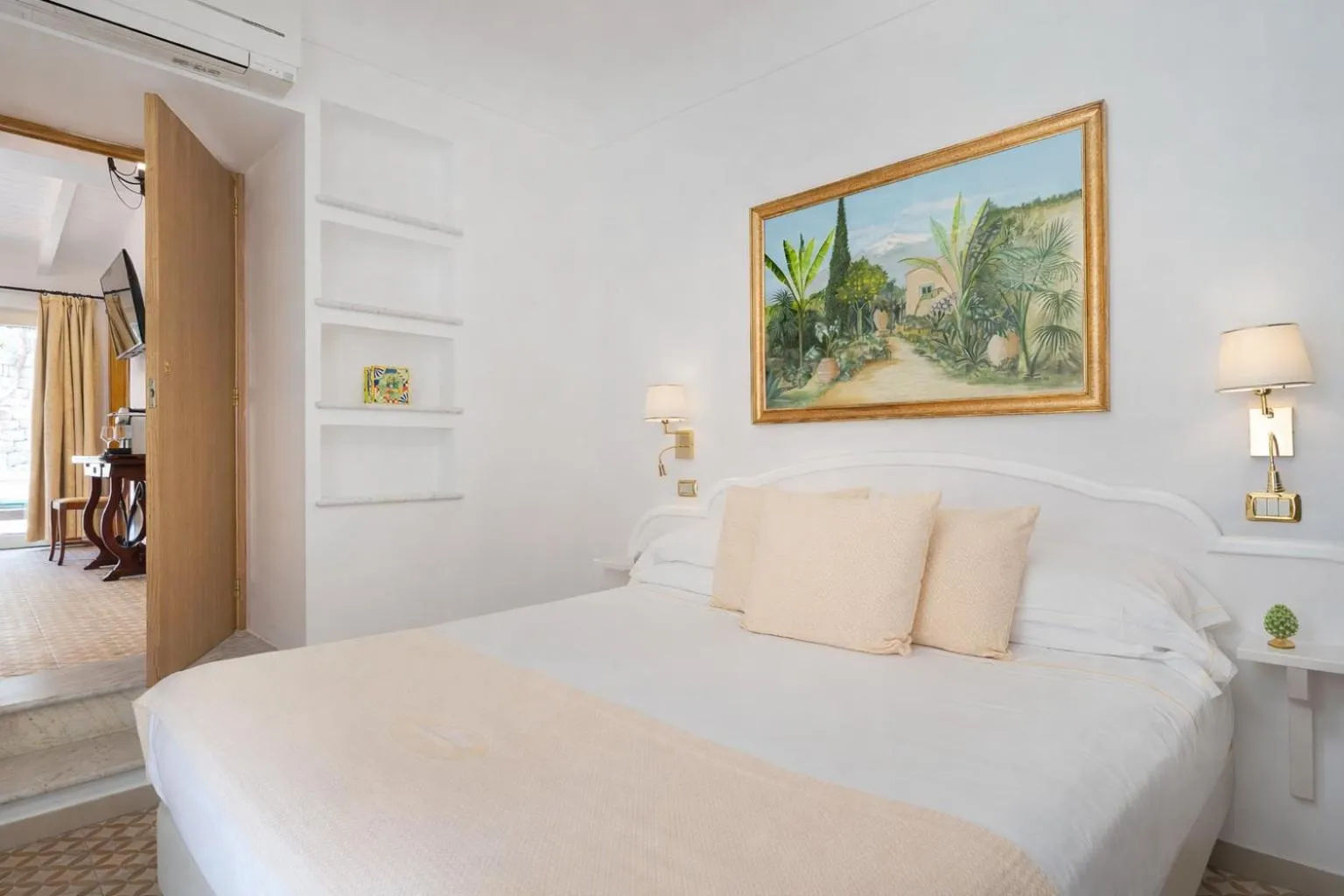 Bedroom, Bed in Hotel Villa Schuler