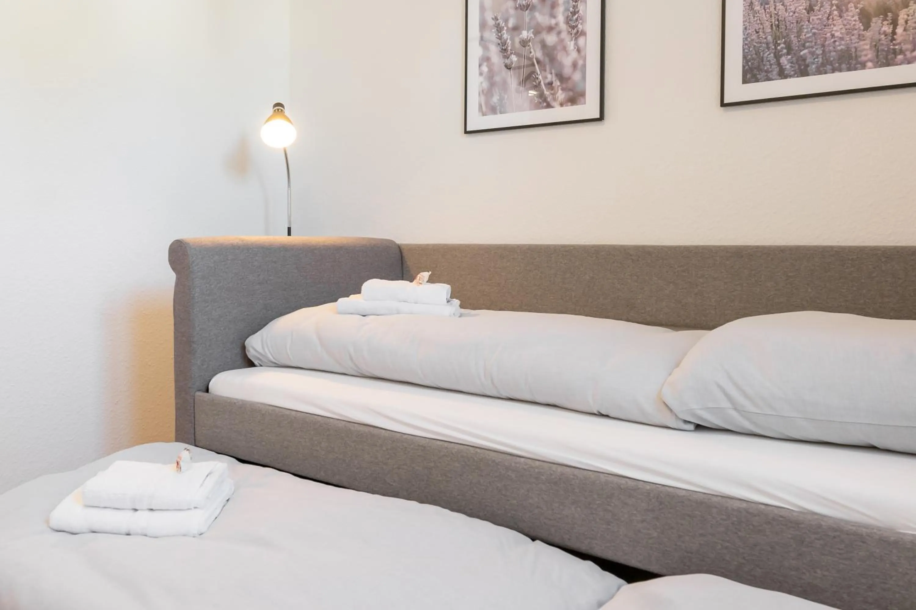 Bed in Landschaftliches Haus