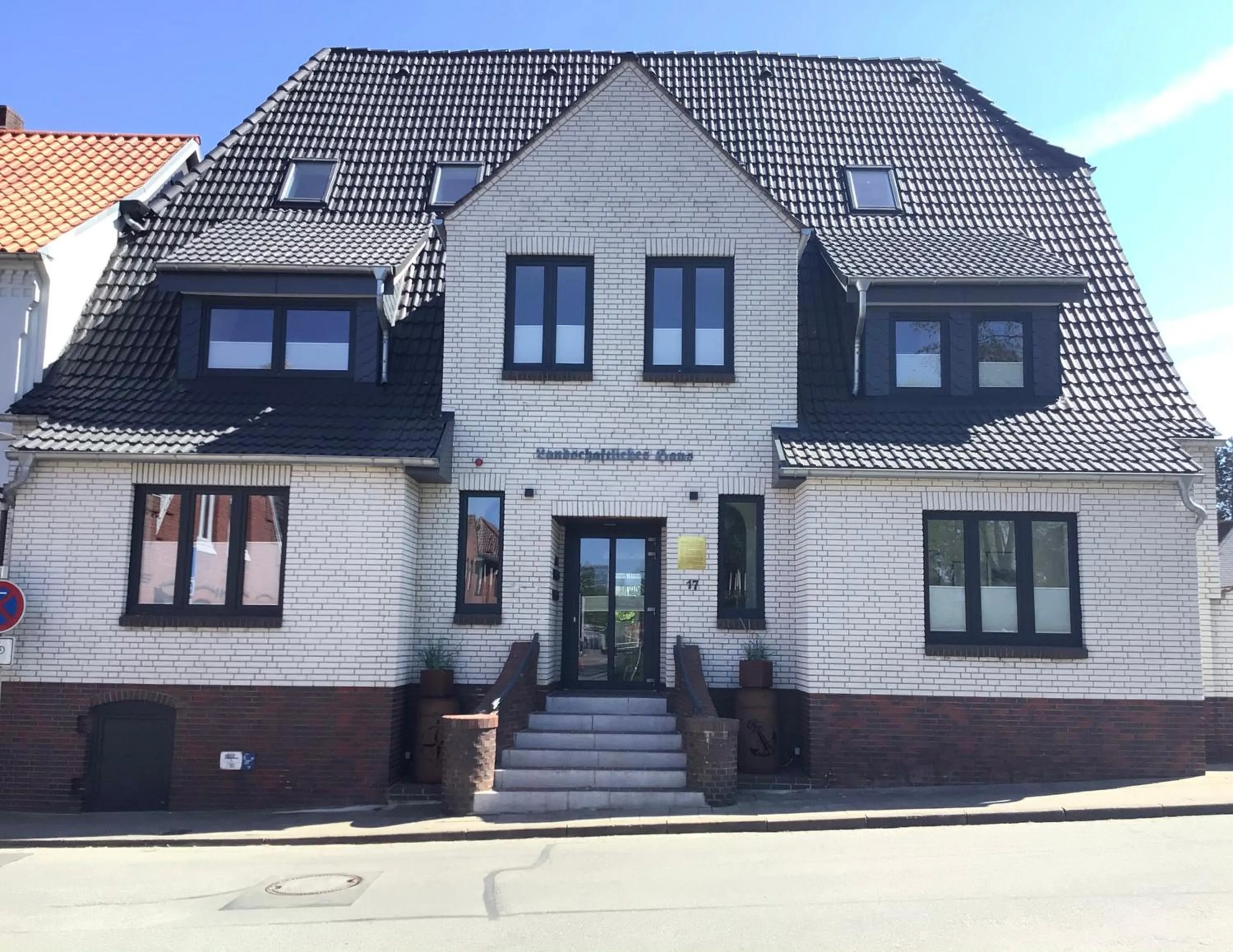 Property building in Landschaftliches Haus