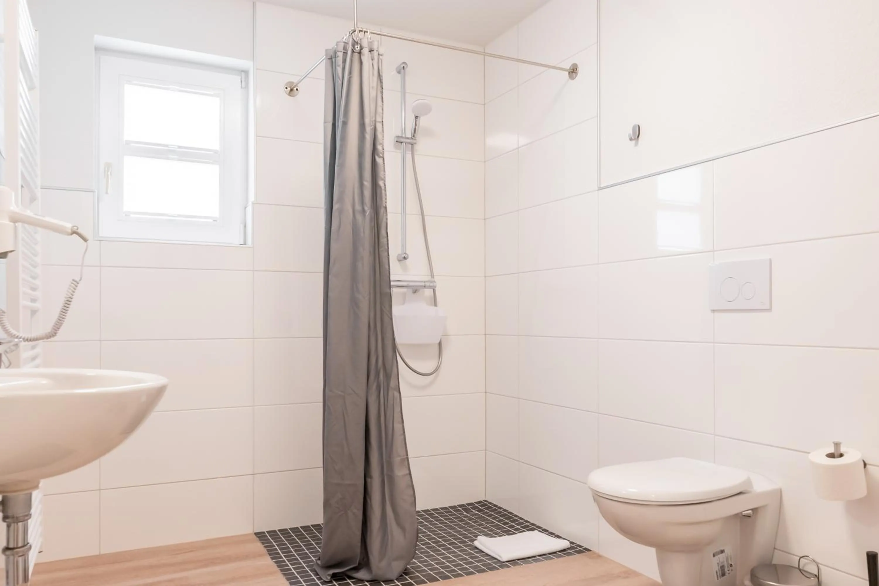 Shower in Landschaftliches Haus