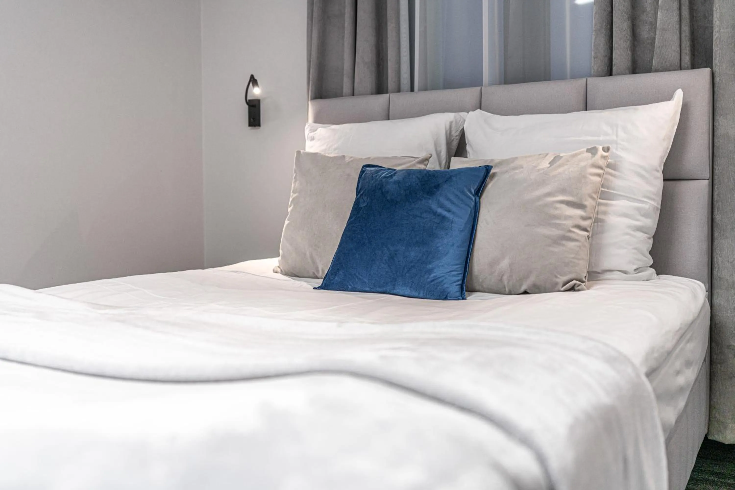 Bed in VANTA Business Center