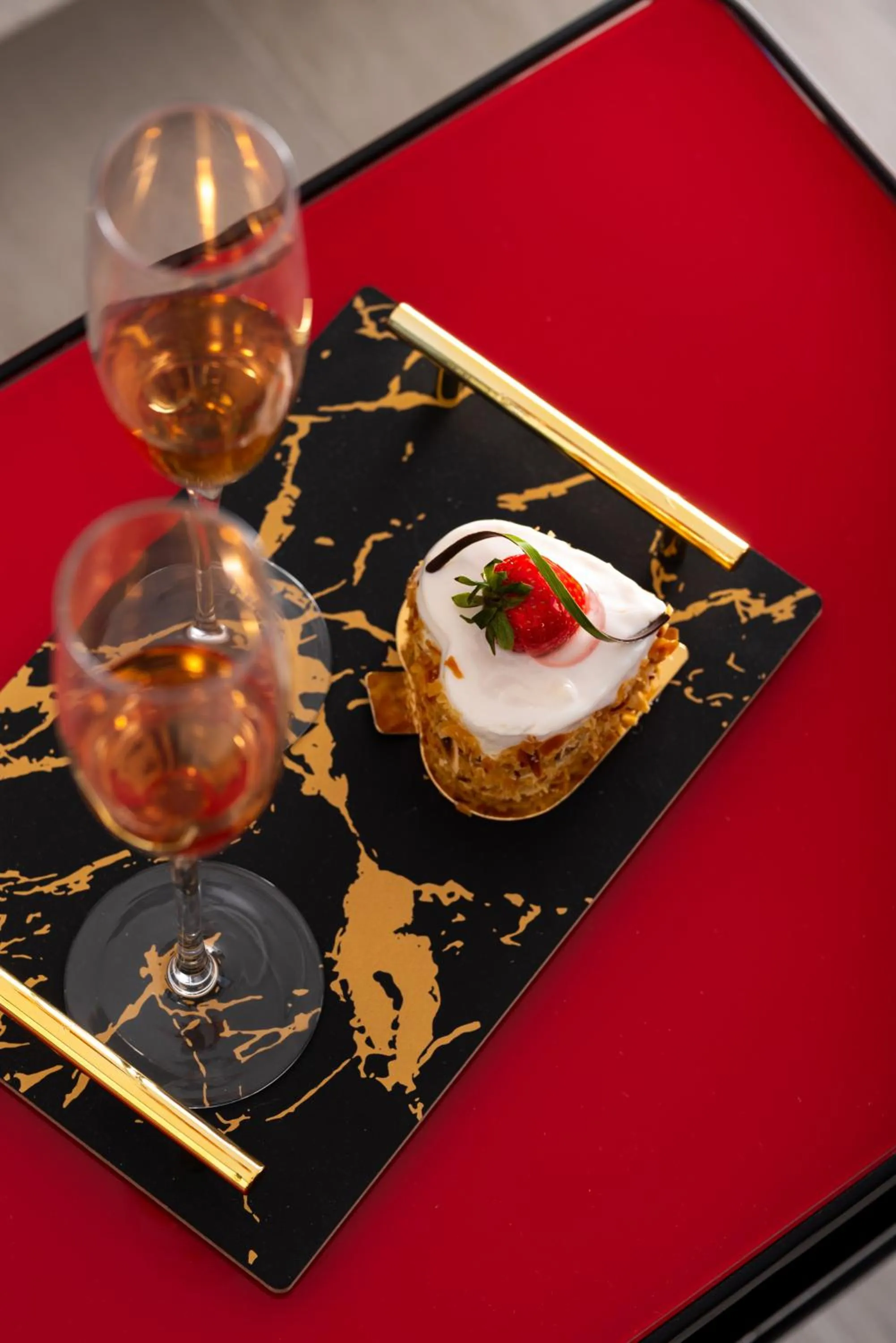 Food and drinks in Saint Sin Suites - Adults Only