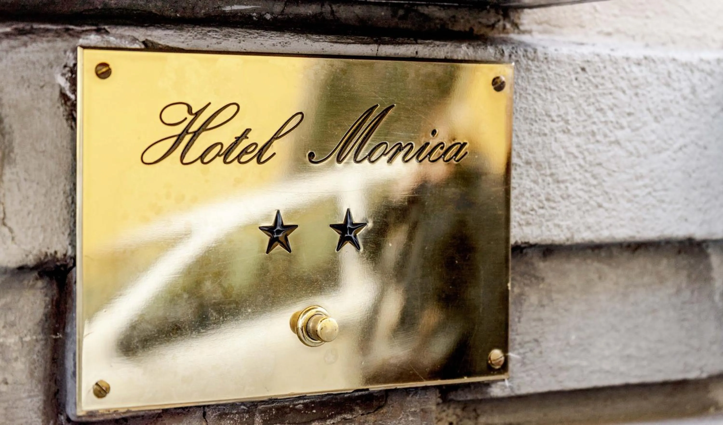 Hotel Monica