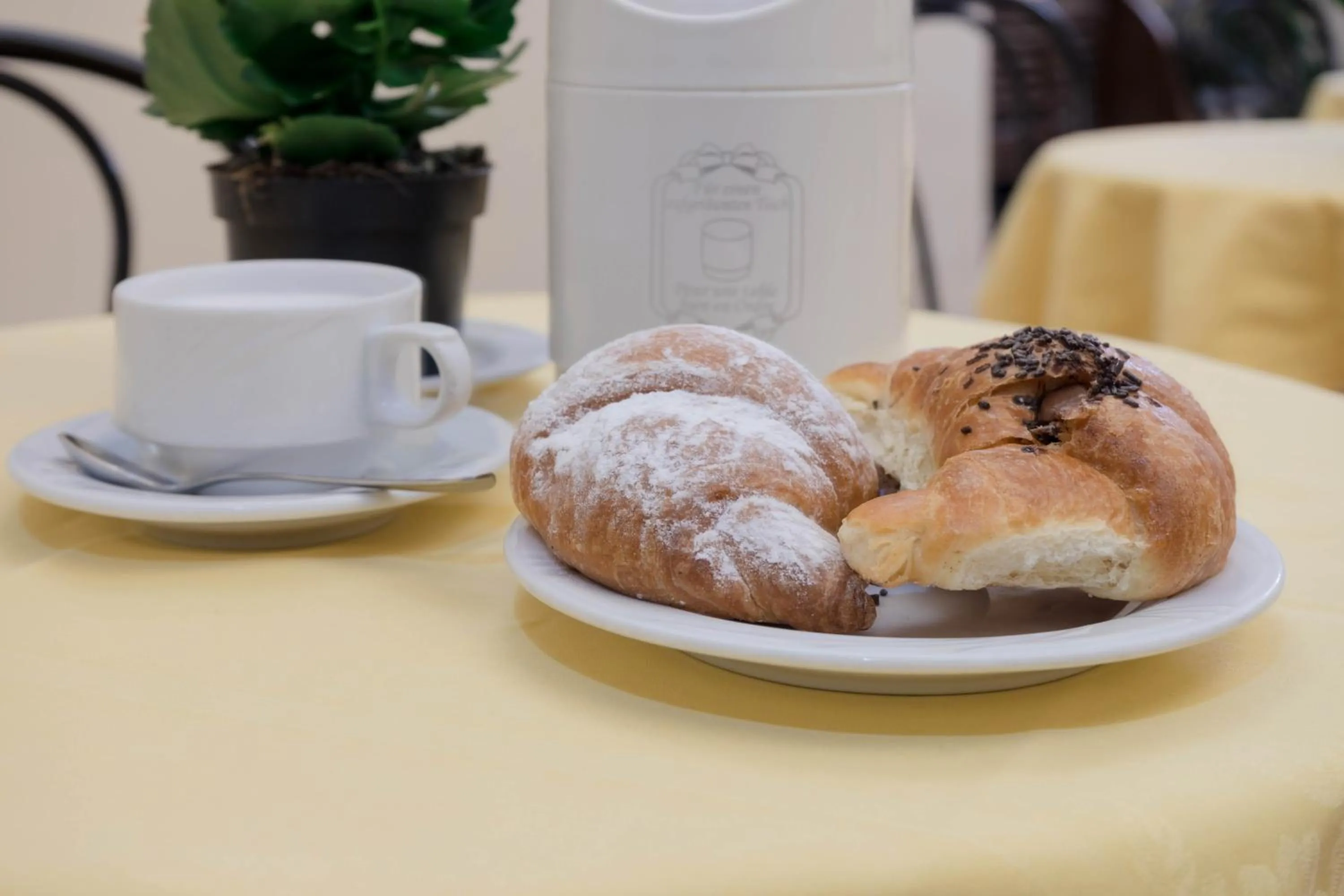 Buffet breakfast in Hotel Monica