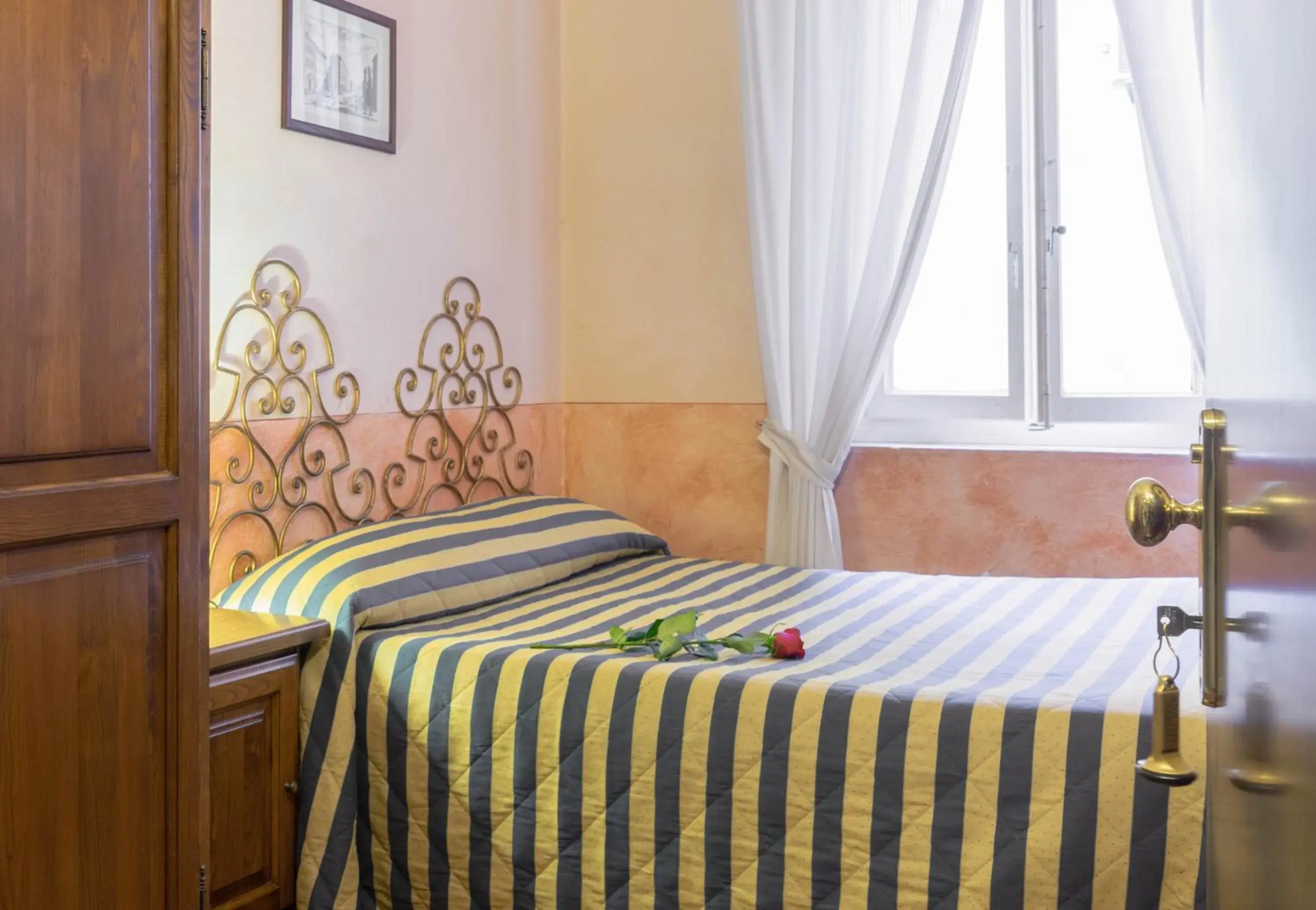 Single Room in Hotel Monica Single Room in Hotel Monica