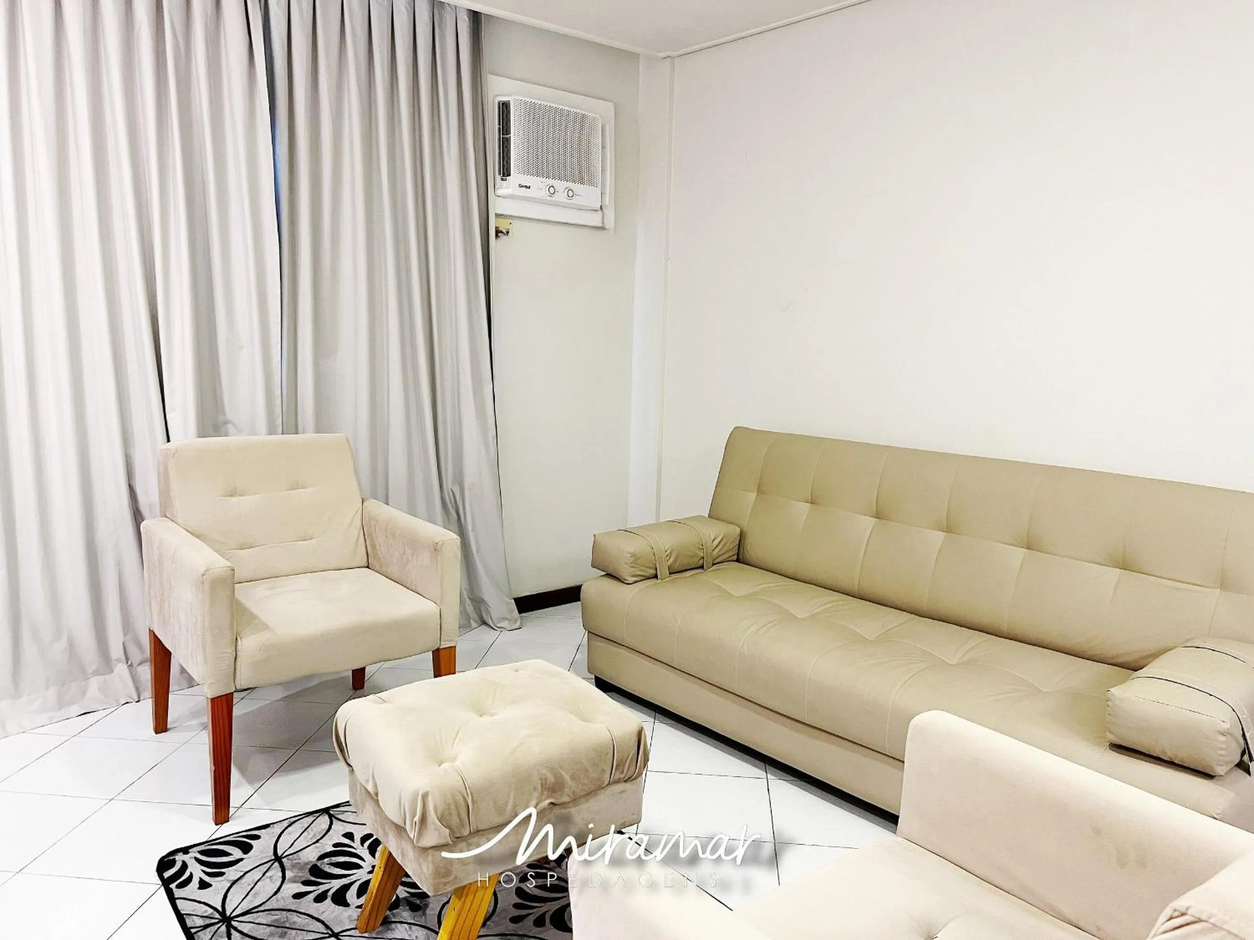 Living room in Ambassador Unidades Autônomas