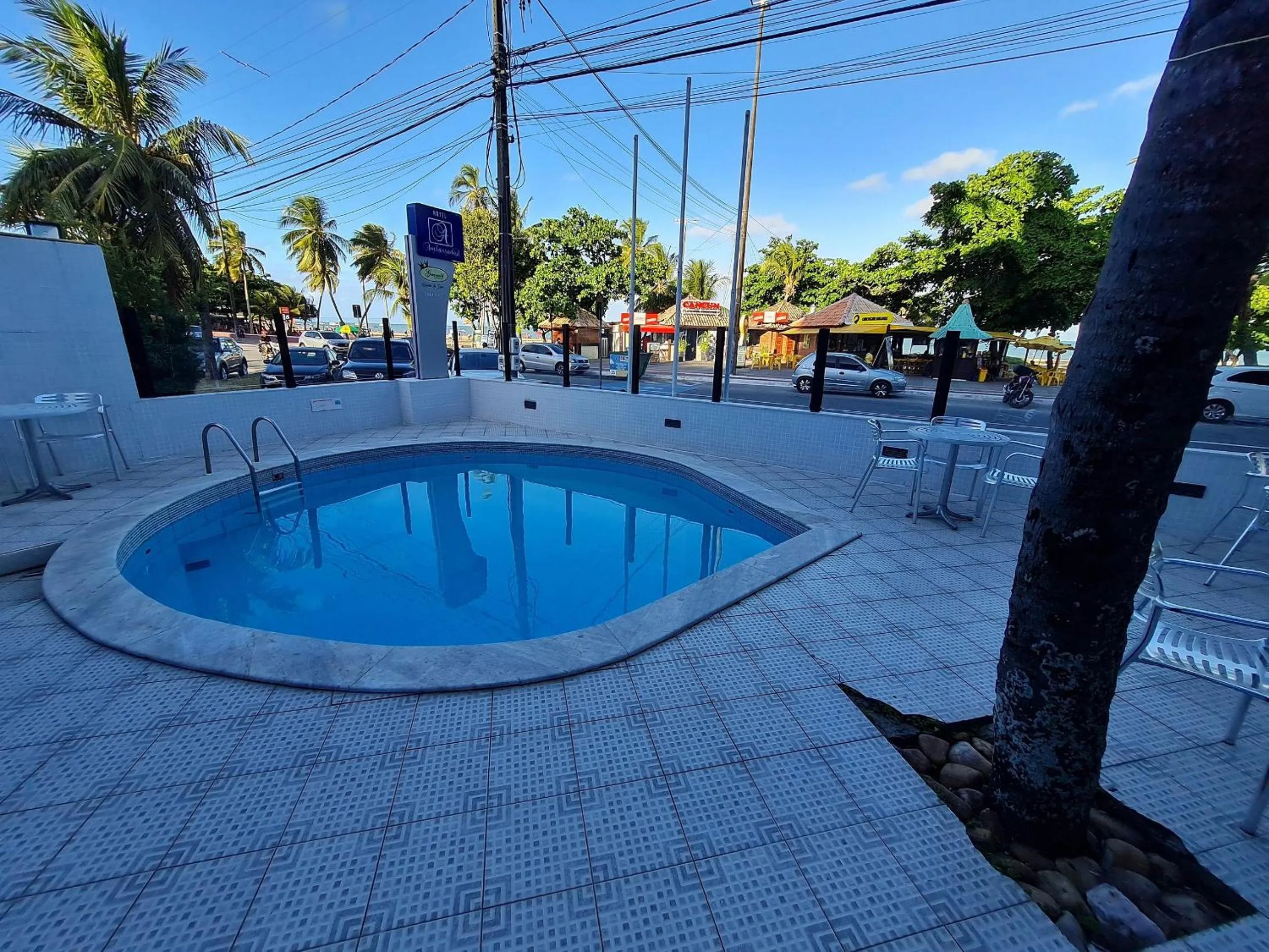 Swimming pool in Ambassador Unidades Autônomas