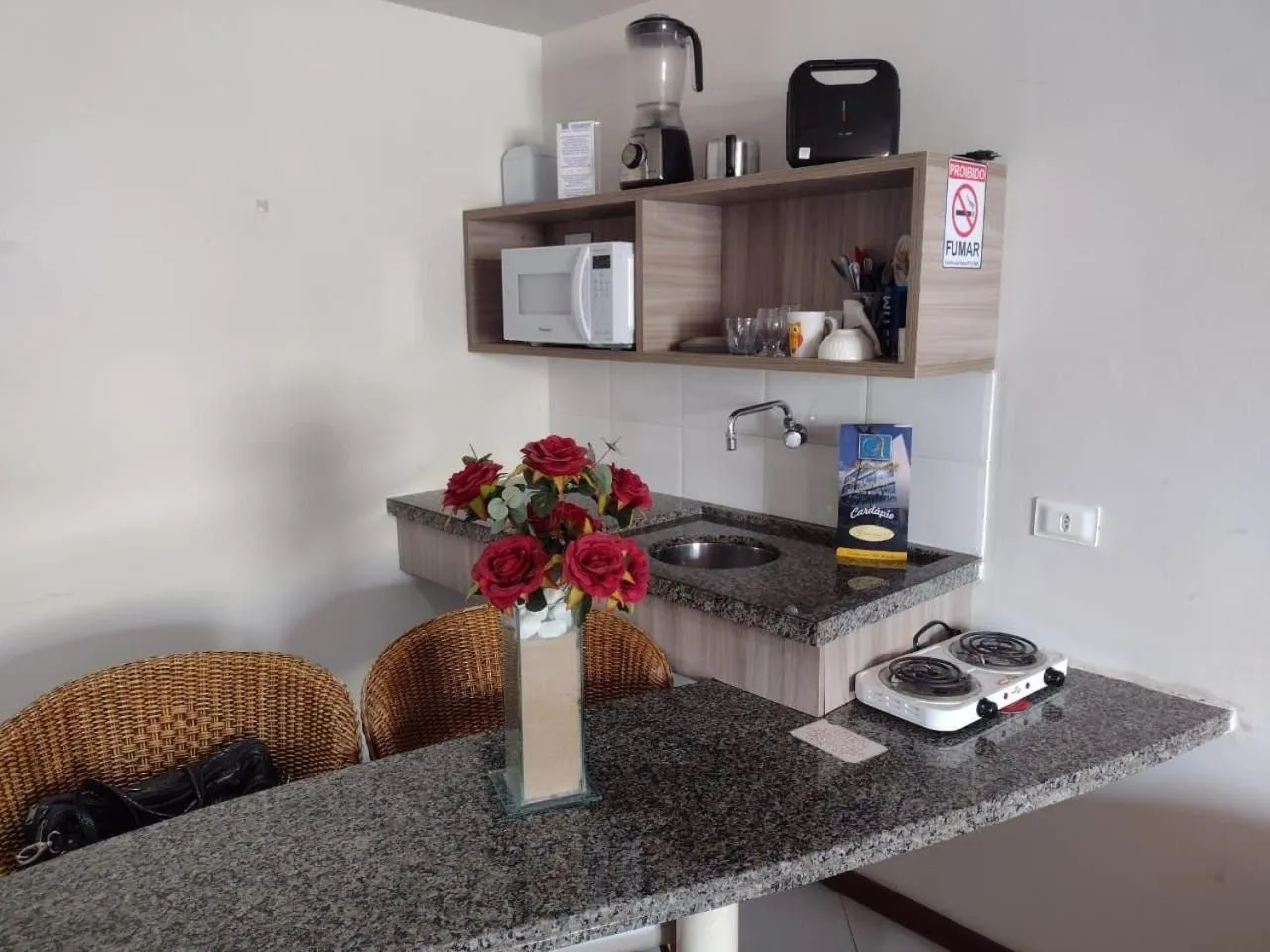 Kitchen or kitchenette in Ambassador Unidades Autônomas