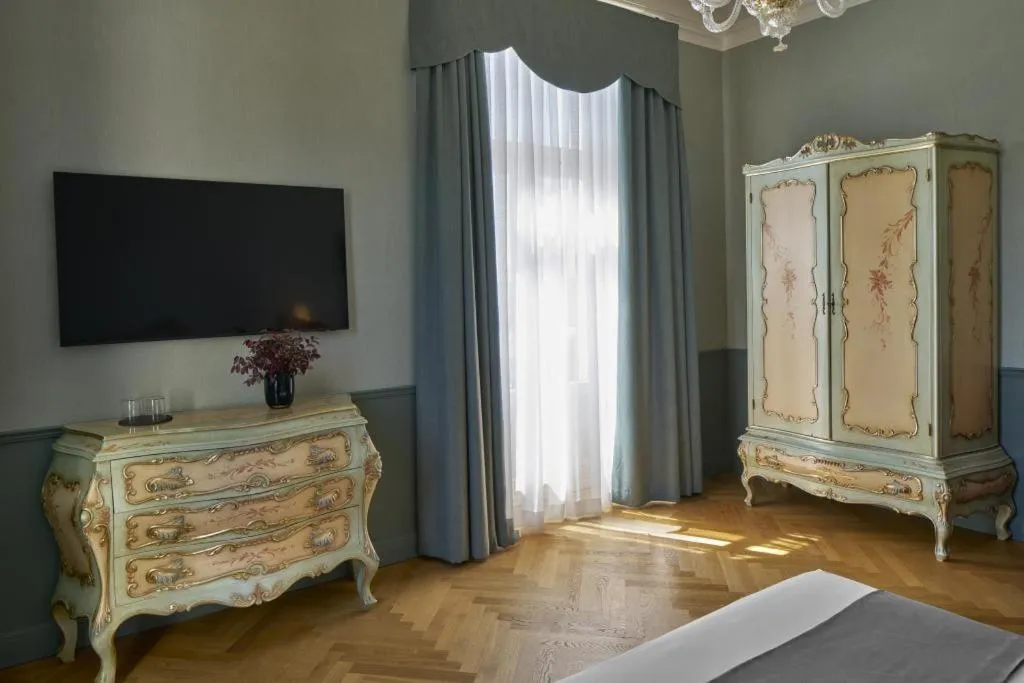 Bed in Hotel Villa Del Sogno