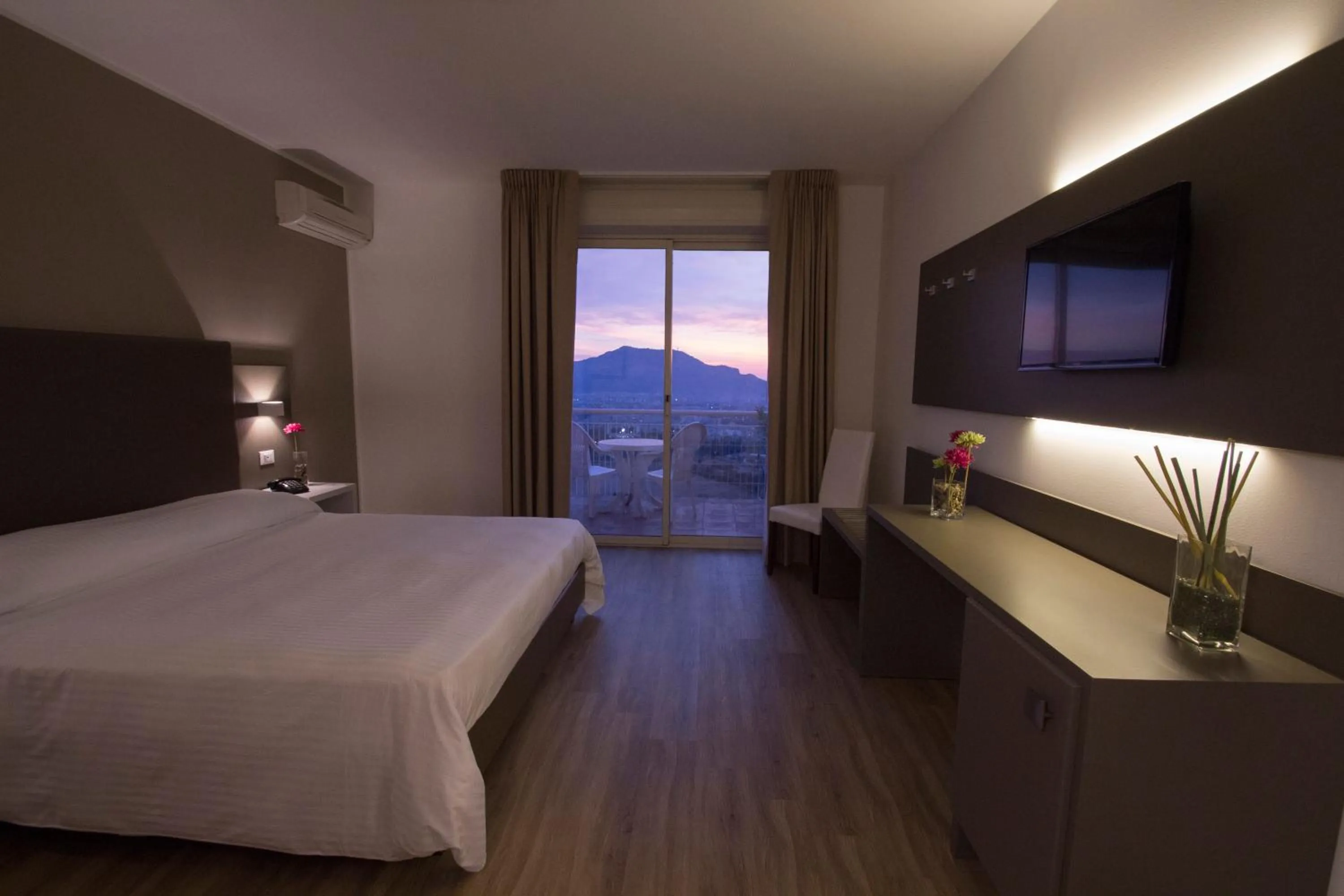 Photo of the whole room, Bed in Hotel Bel 3