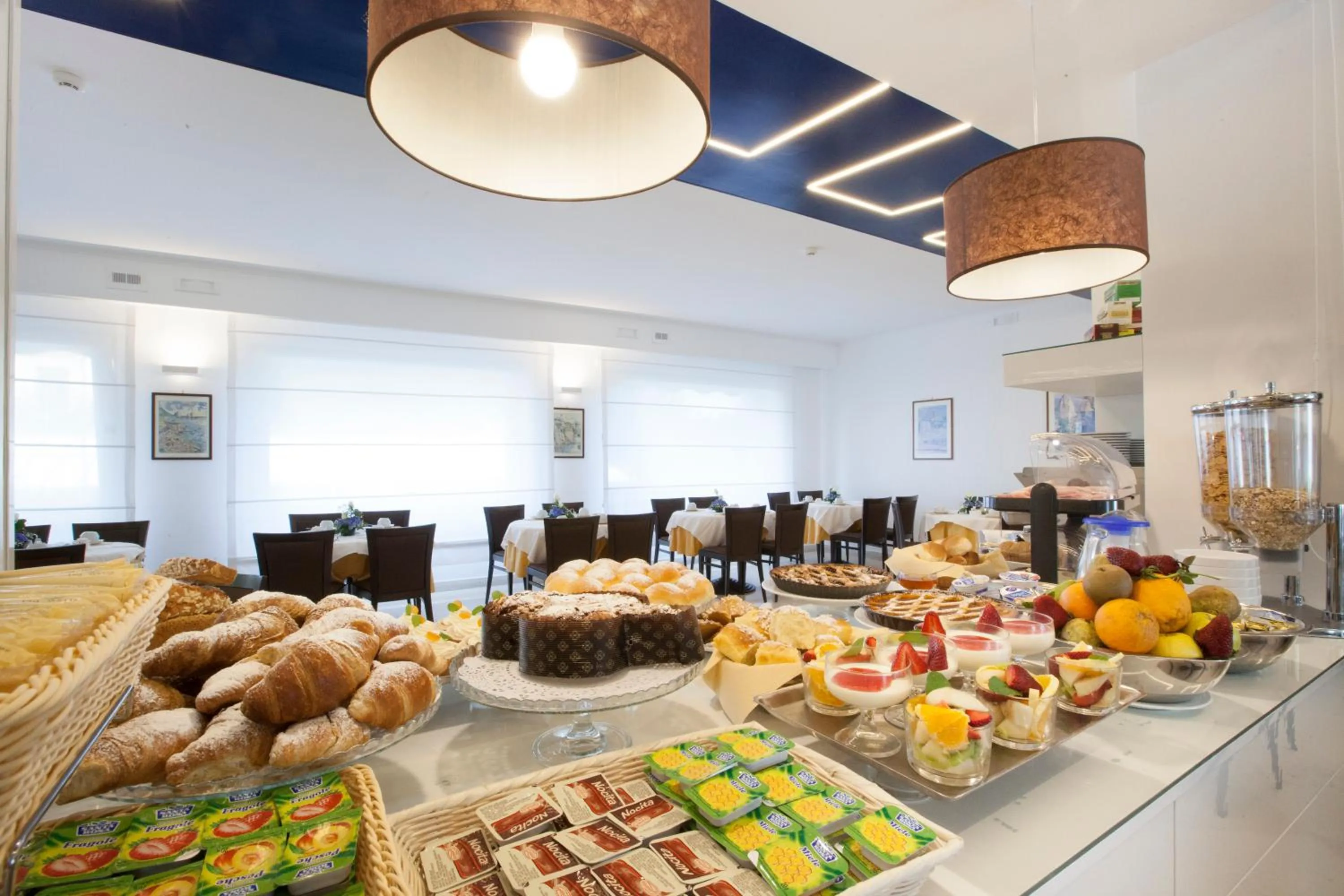 Continental breakfast in Hotel La Meridiana