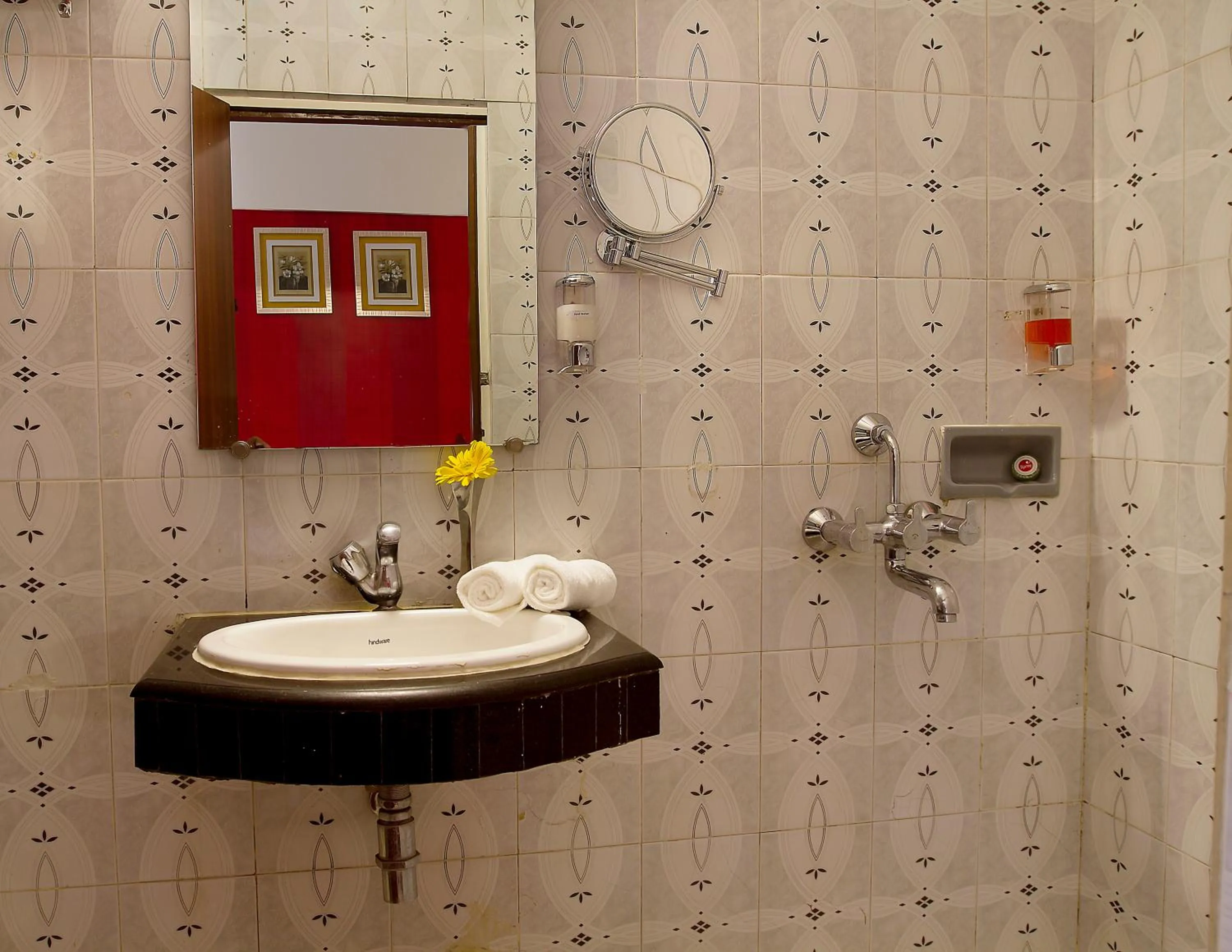 Bathroom in 7 Apple Hotel Pimpri Pune