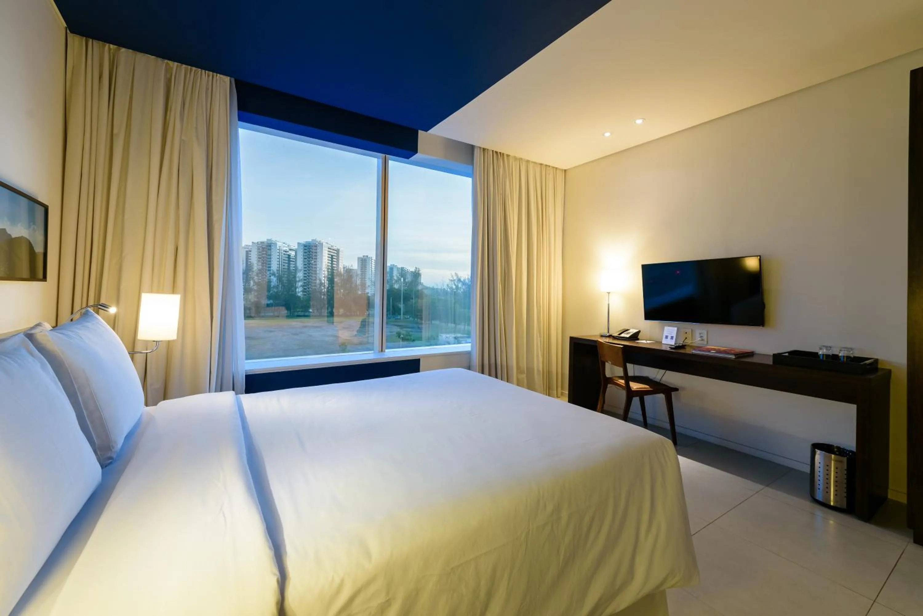 Bed in Lagune Barra Hotel