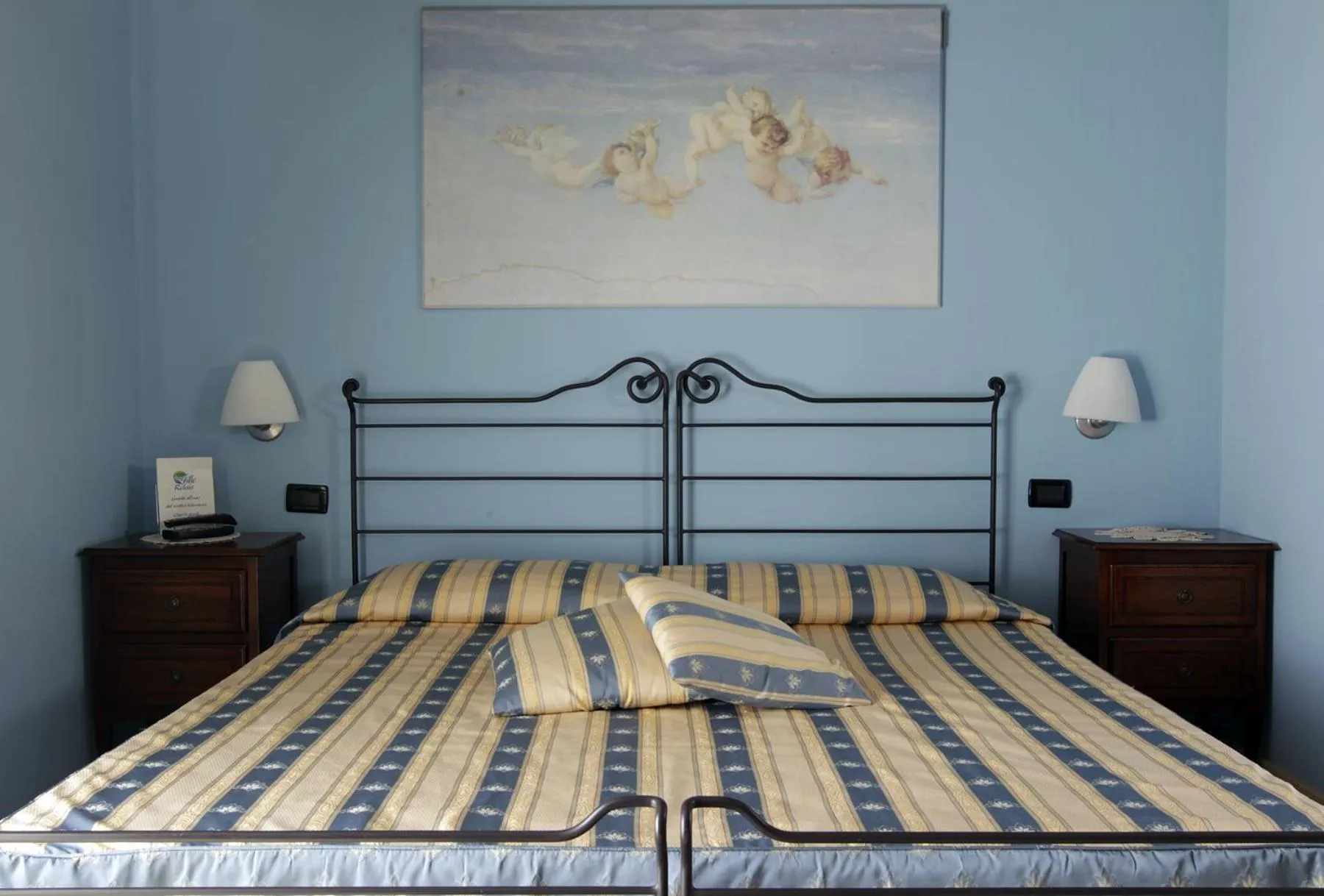 Bed in Le Ville Relais