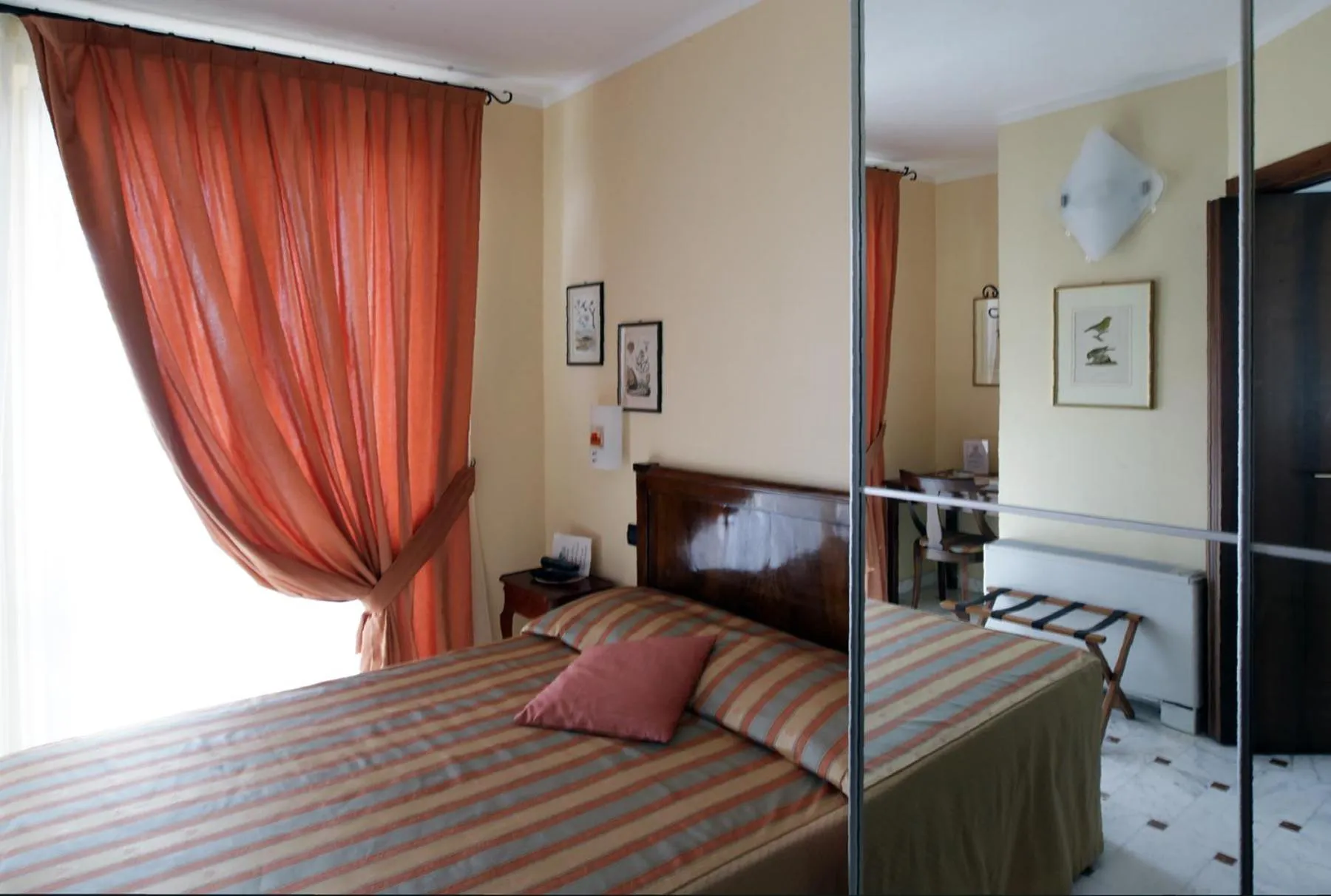 Bed in Le Ville Relais