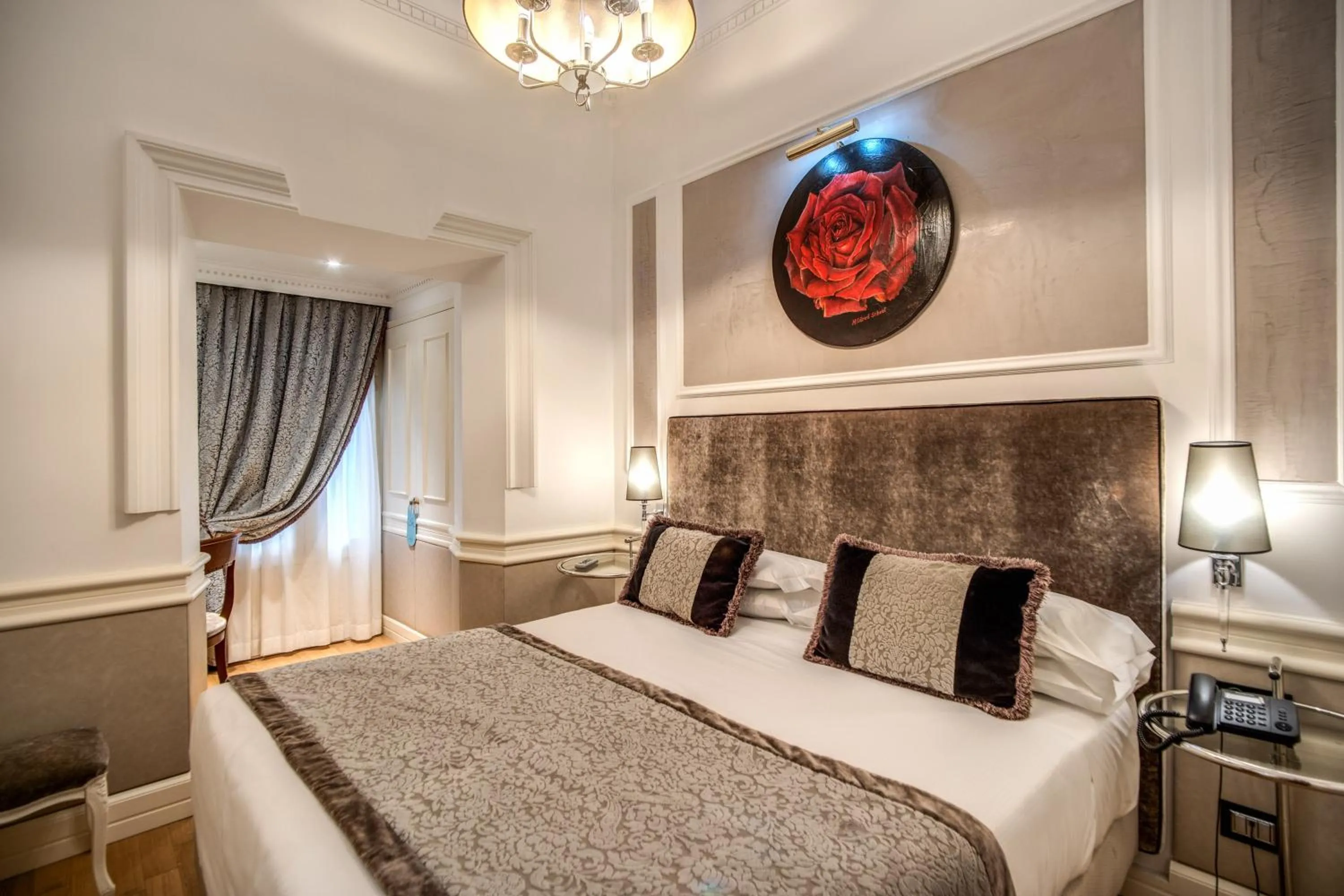 Bed in The Britannia Hotel