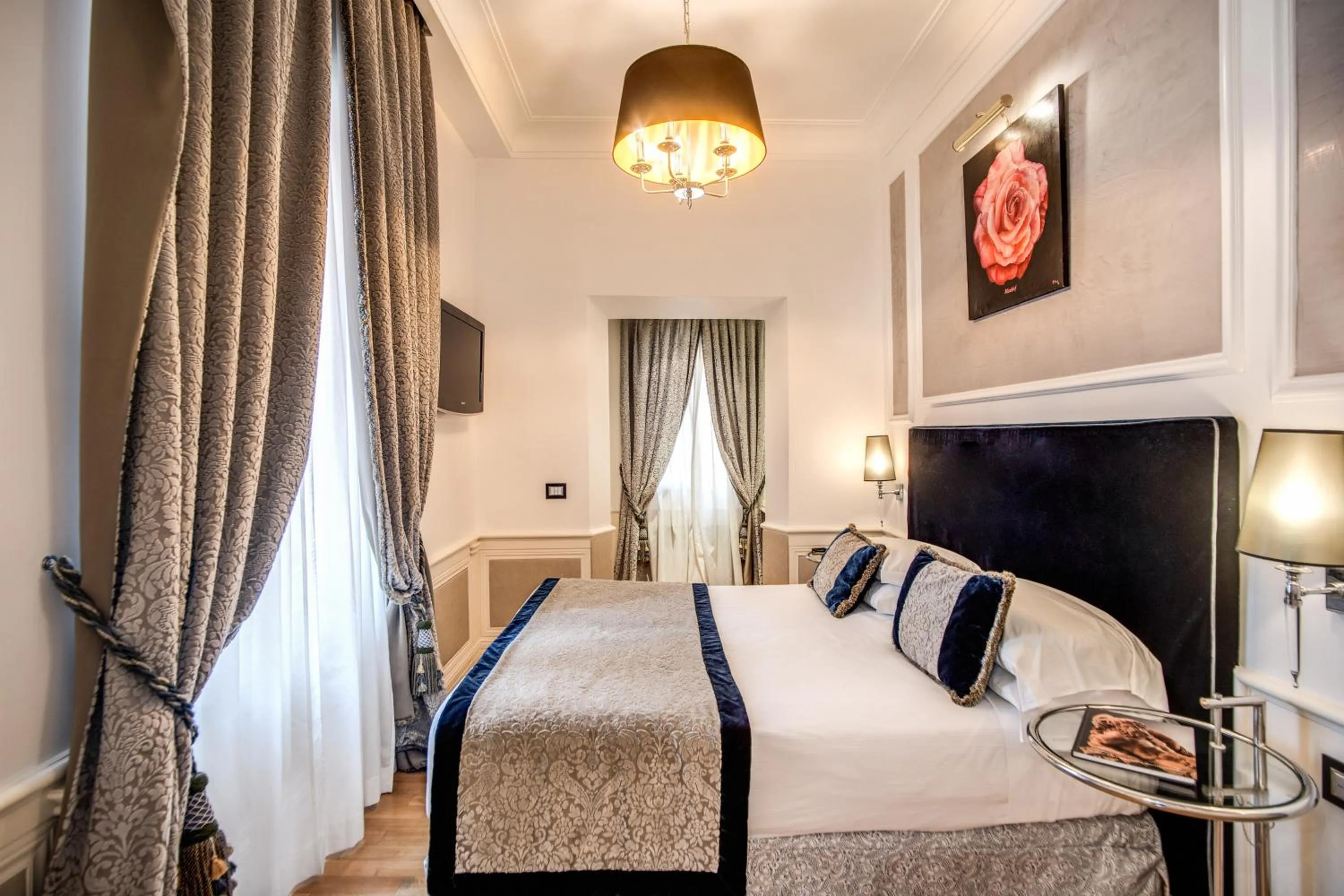 Bed in The Britannia Hotel