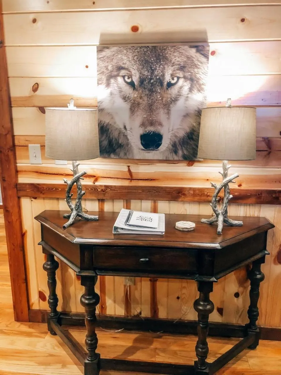 Stone Mountain Lodge 5000sqft 6 Bed Game Room Pool Table Hot Tub