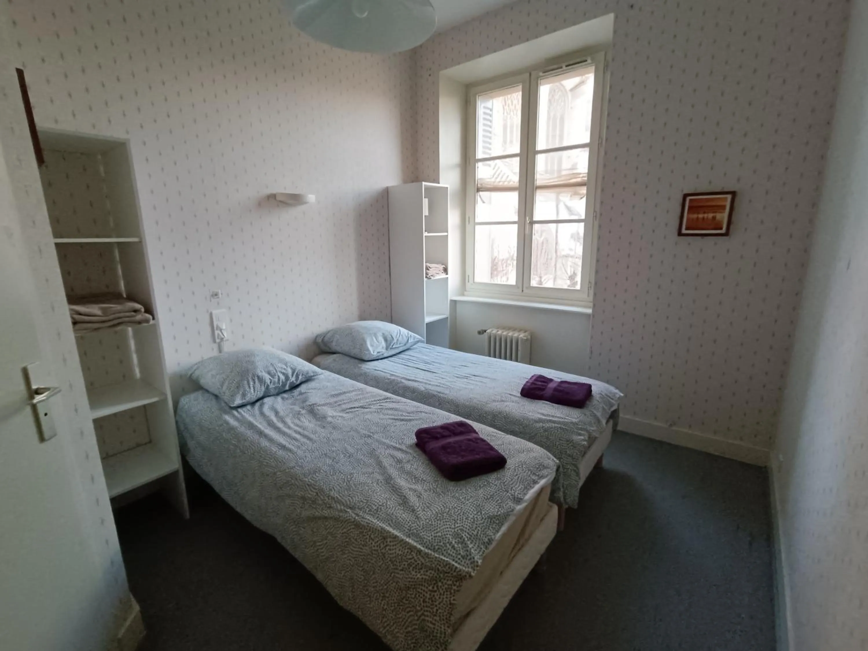 Bedroom, Bed in Gîte d'étape et de groupe du Clos Saint Roch