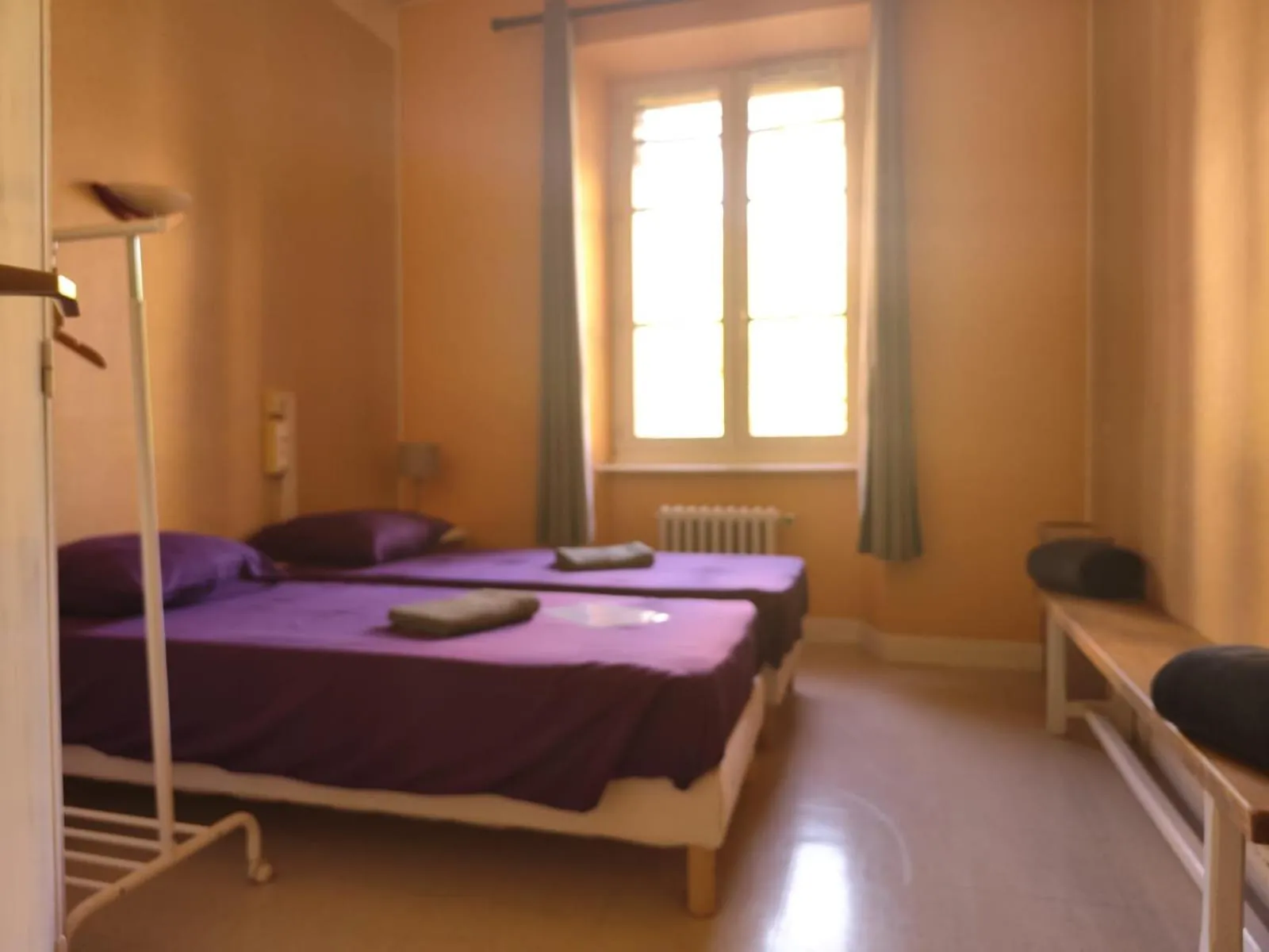 Photo of the whole room, Bed in Gîte d'étape et de groupe du Clos Saint Roch