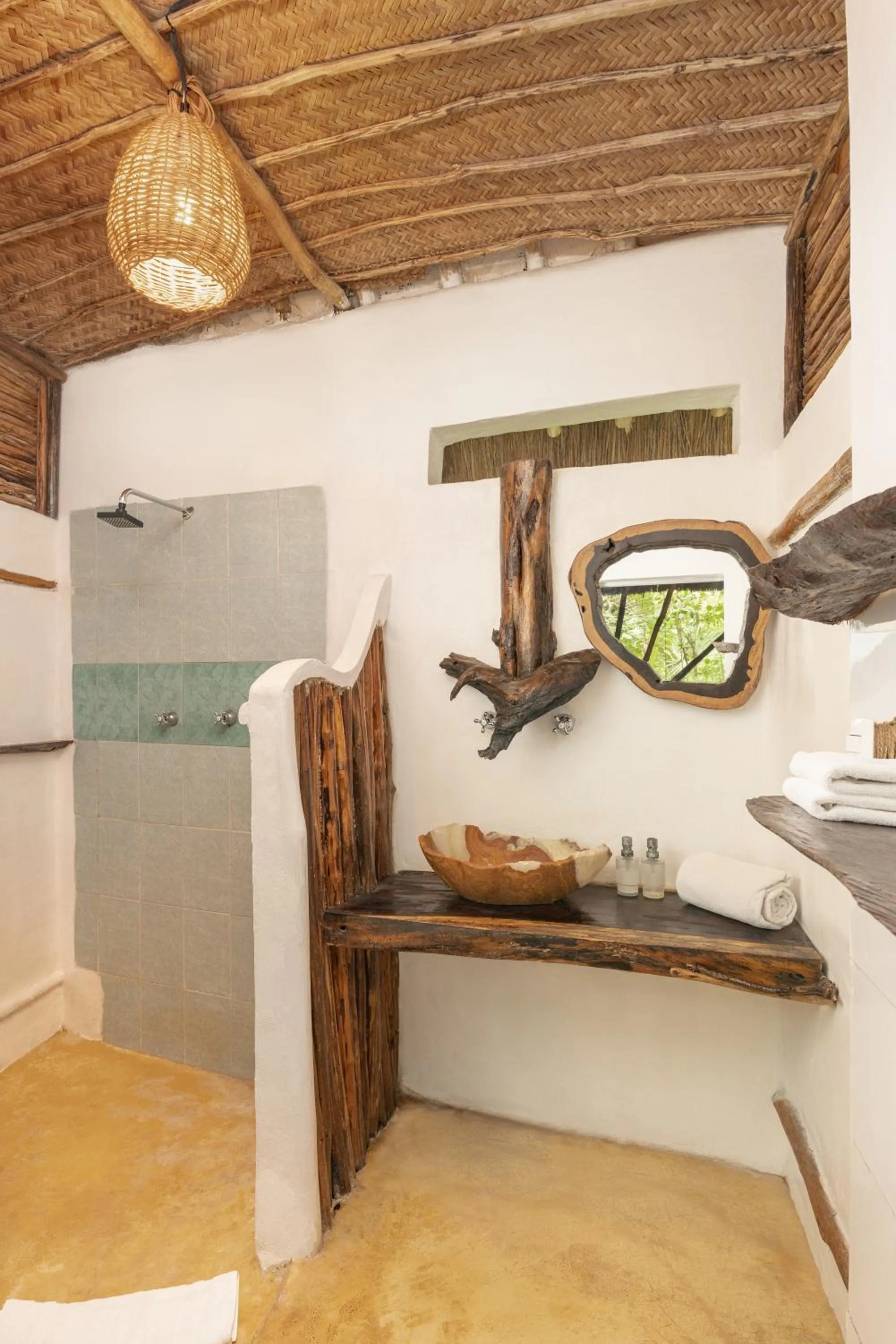 Bathroom in Yaxchen Tulum Cabañas & Cenote