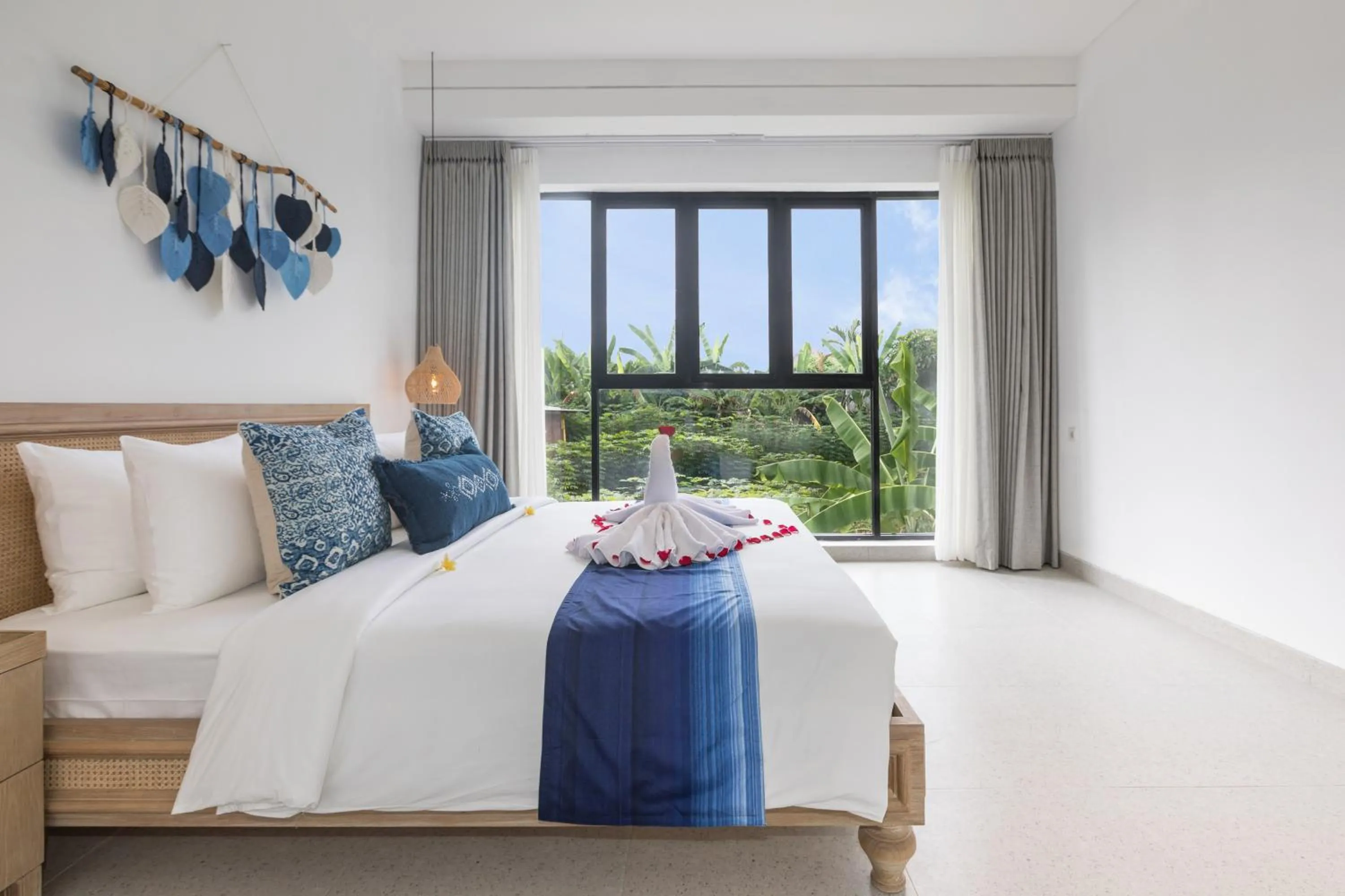 Bed in Villa Daun 3 Canggu by Premier Hospitality Asia