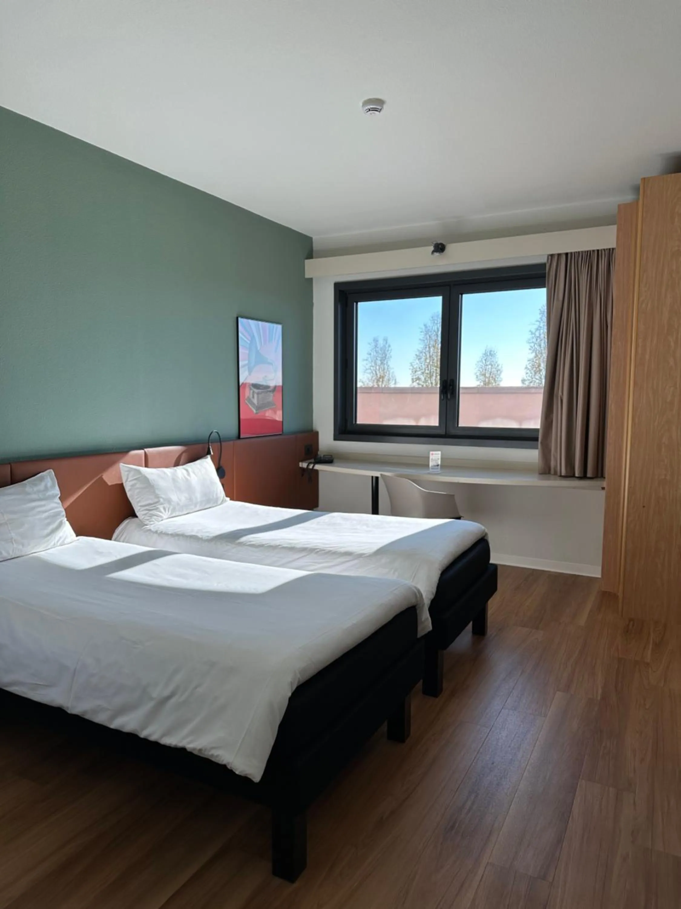 Bedroom, Bed in Ibis Roma Fiera