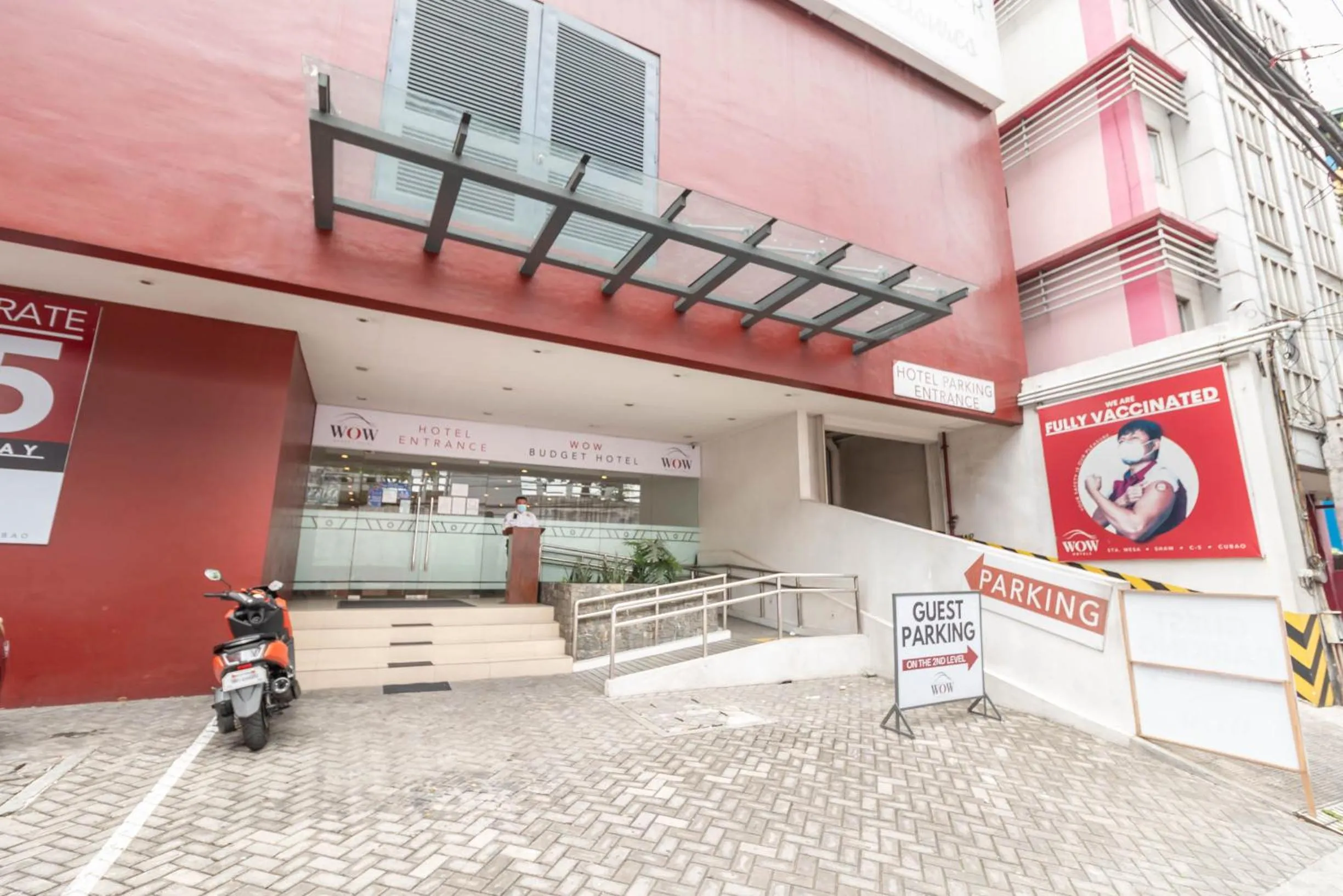 Property building in Wow Budget Hotel Cubao