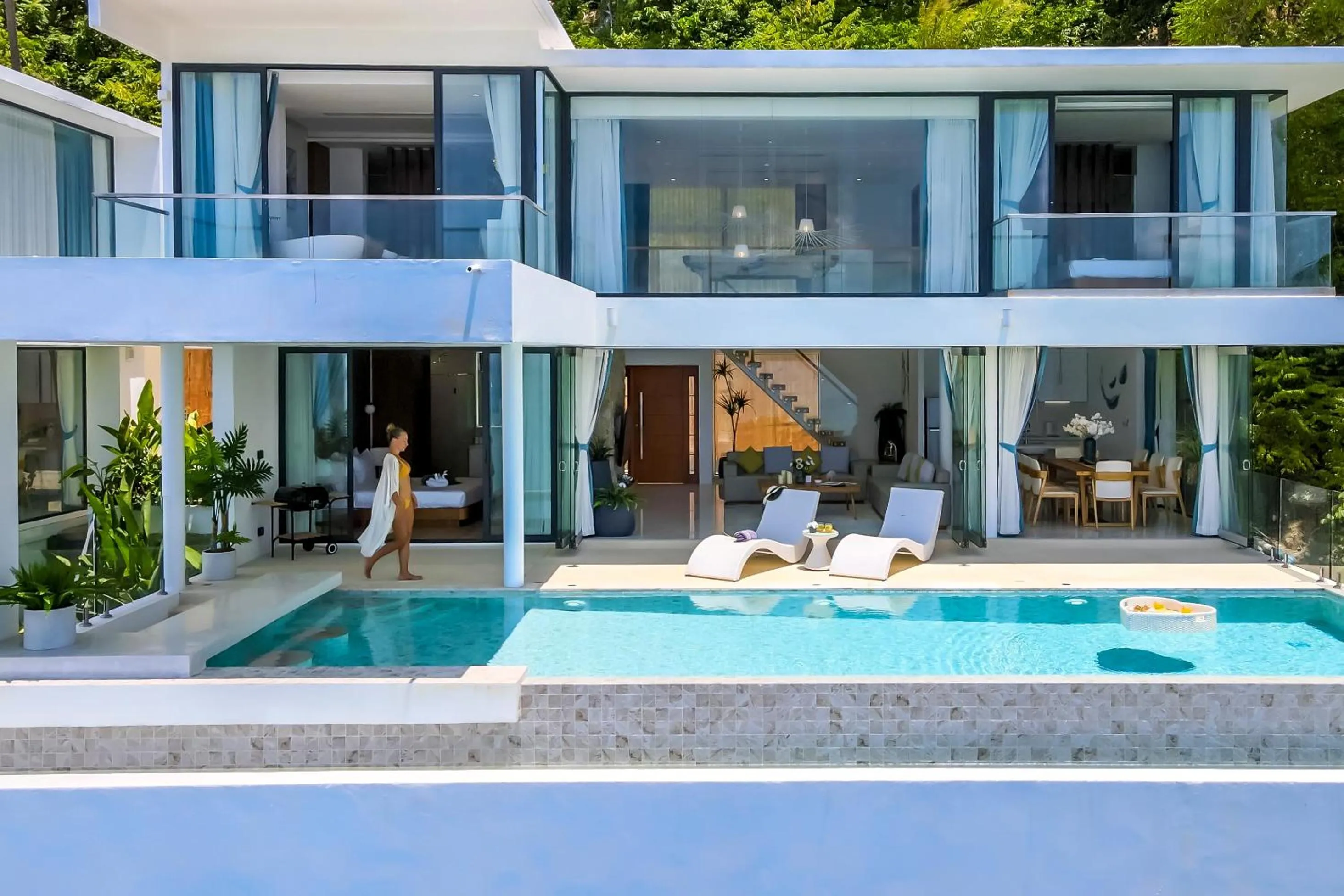 Property building in Villa The Wave 2 Residence