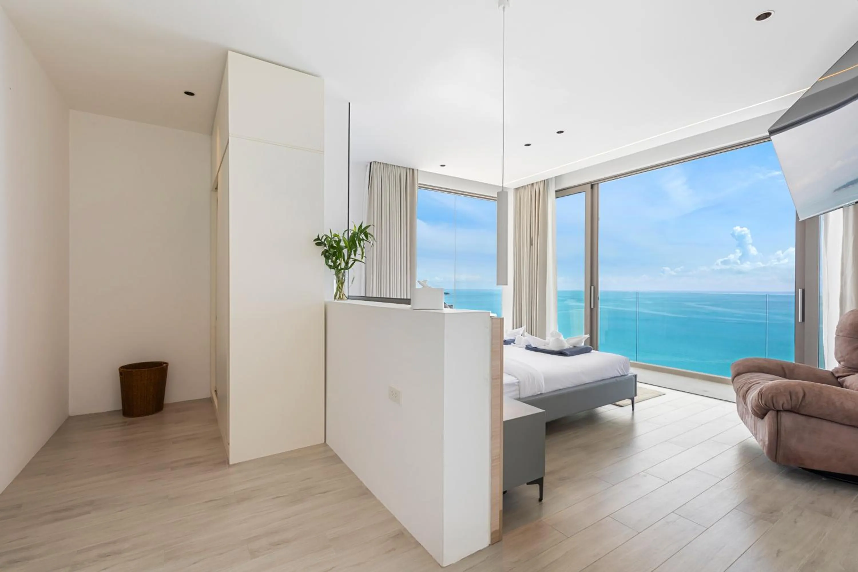 Bedroom, Bed in Villa The Wave 2 Residence