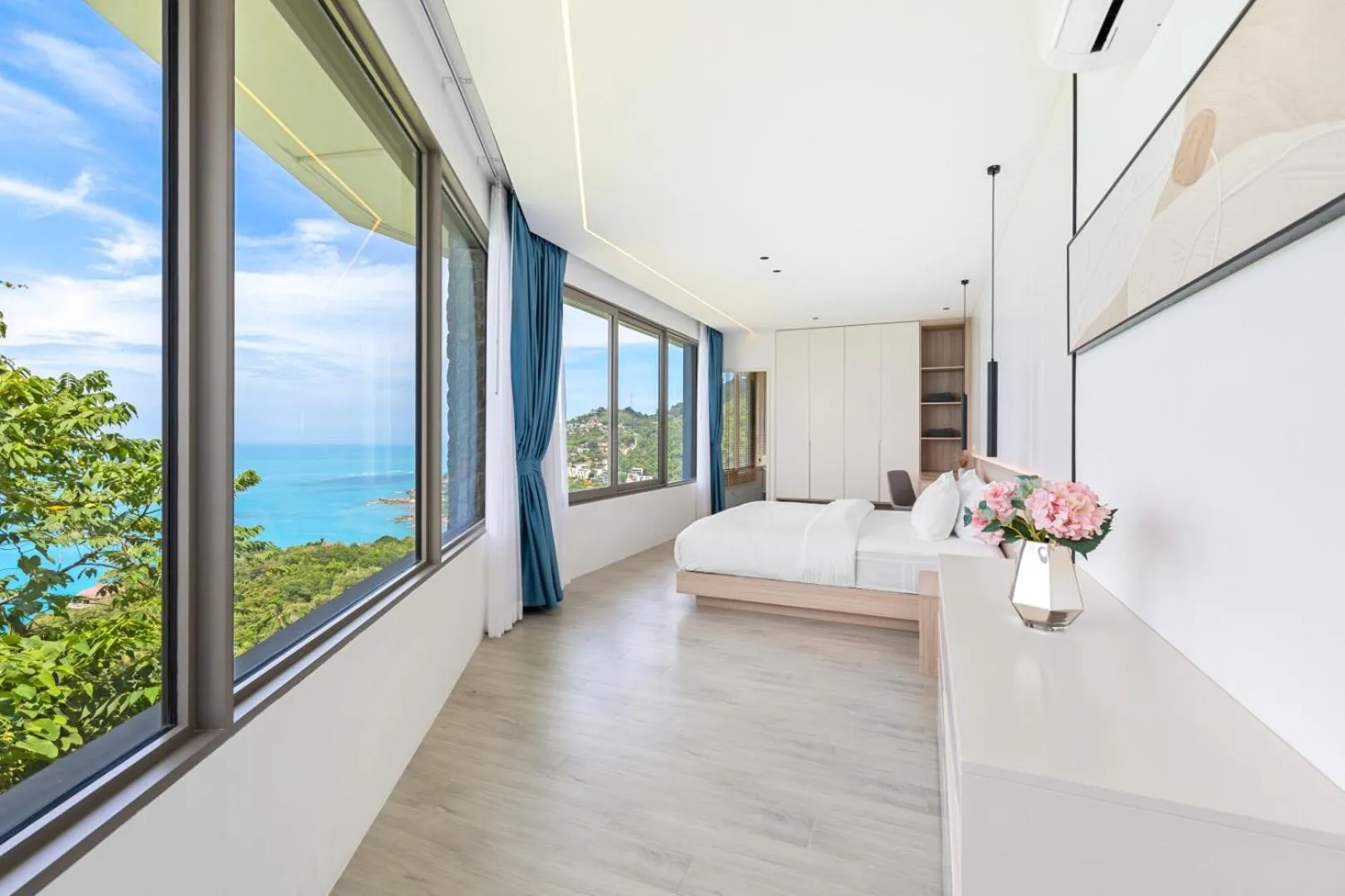 Photo of the whole room, Bed in Villa The Wave 2 Residence